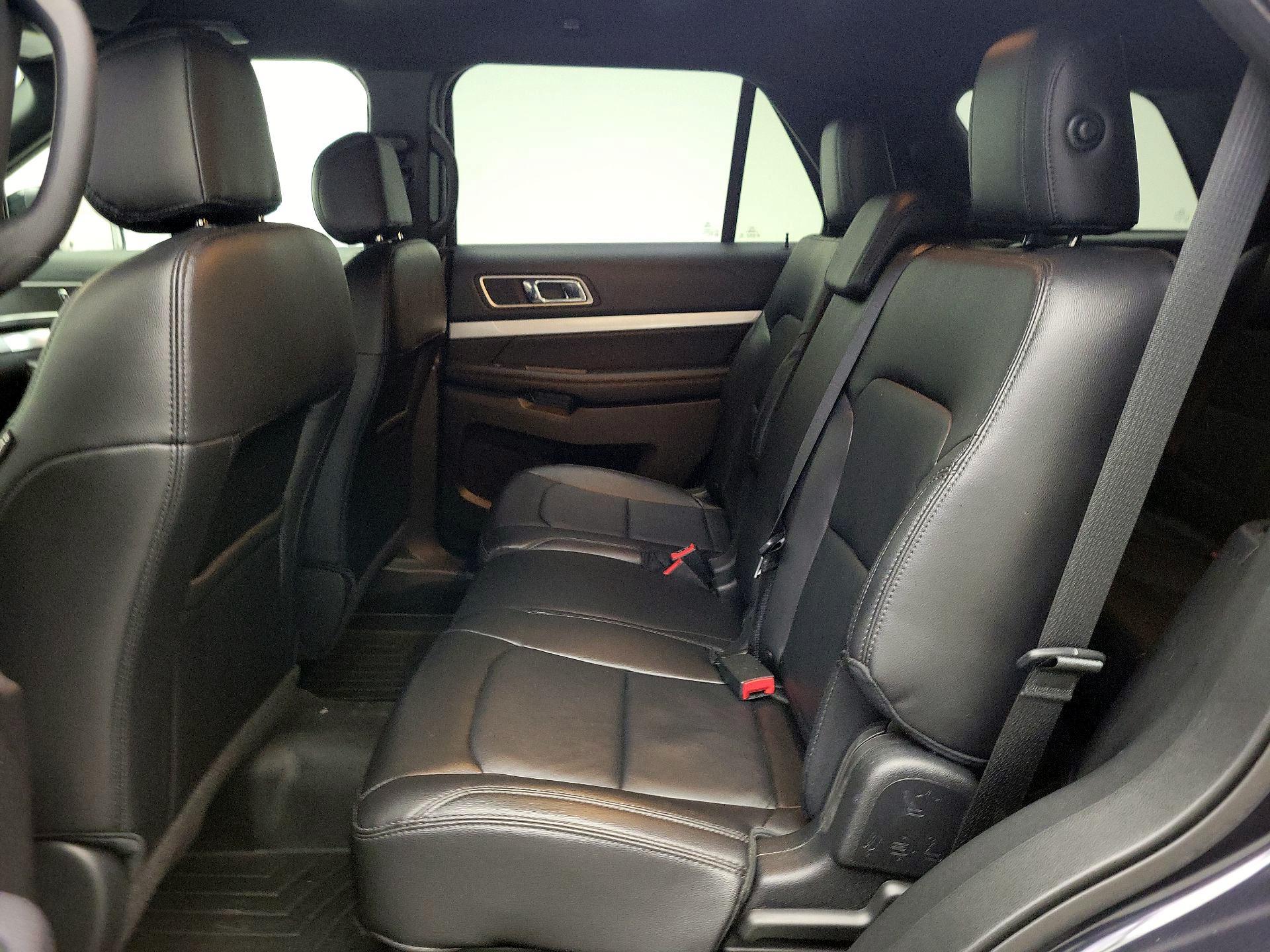 Thumbnail: 2017 Ford Explorer - 18