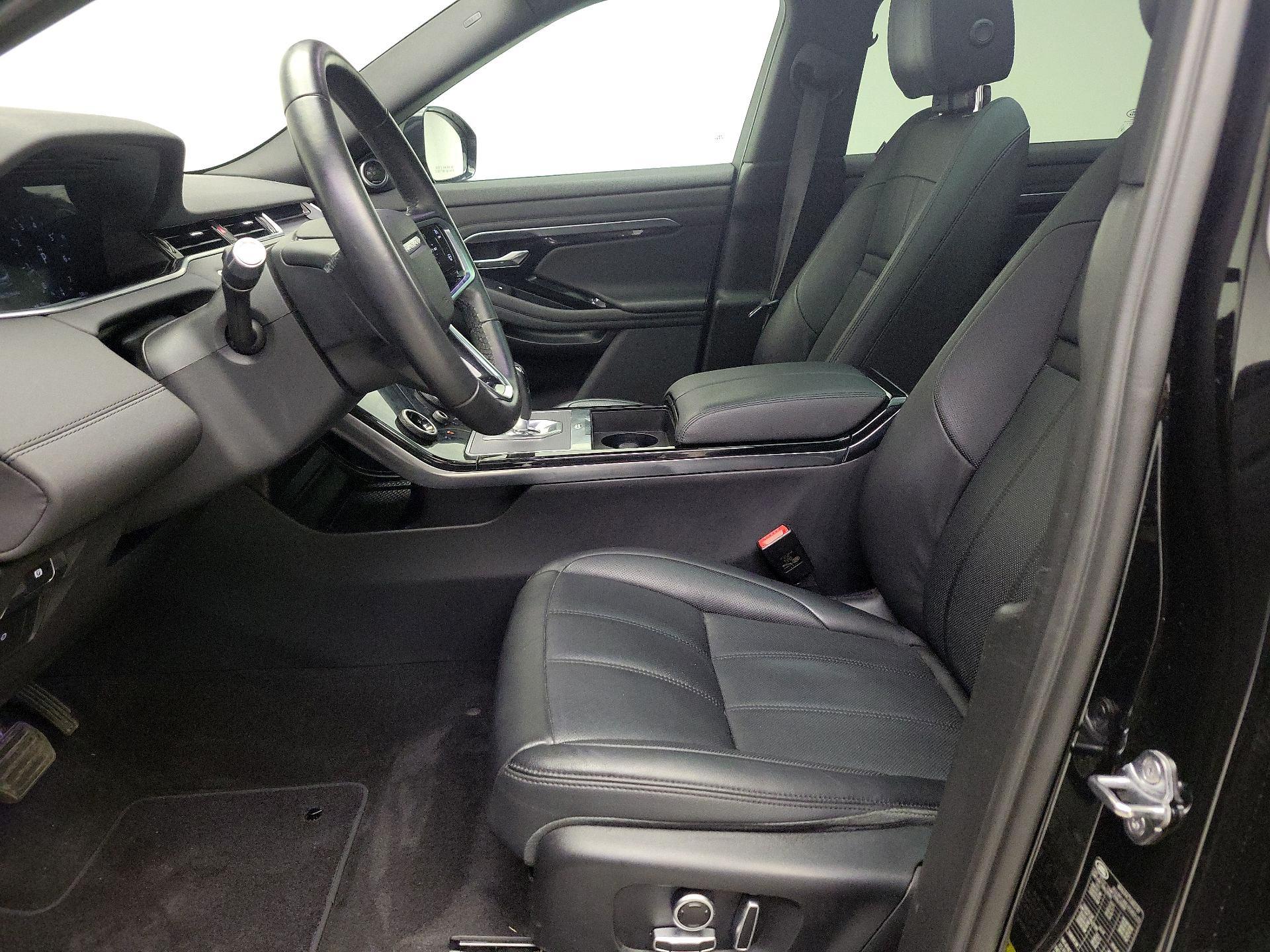 Thumbnail: 2021 Land Rover Range Rover Evoque - 11