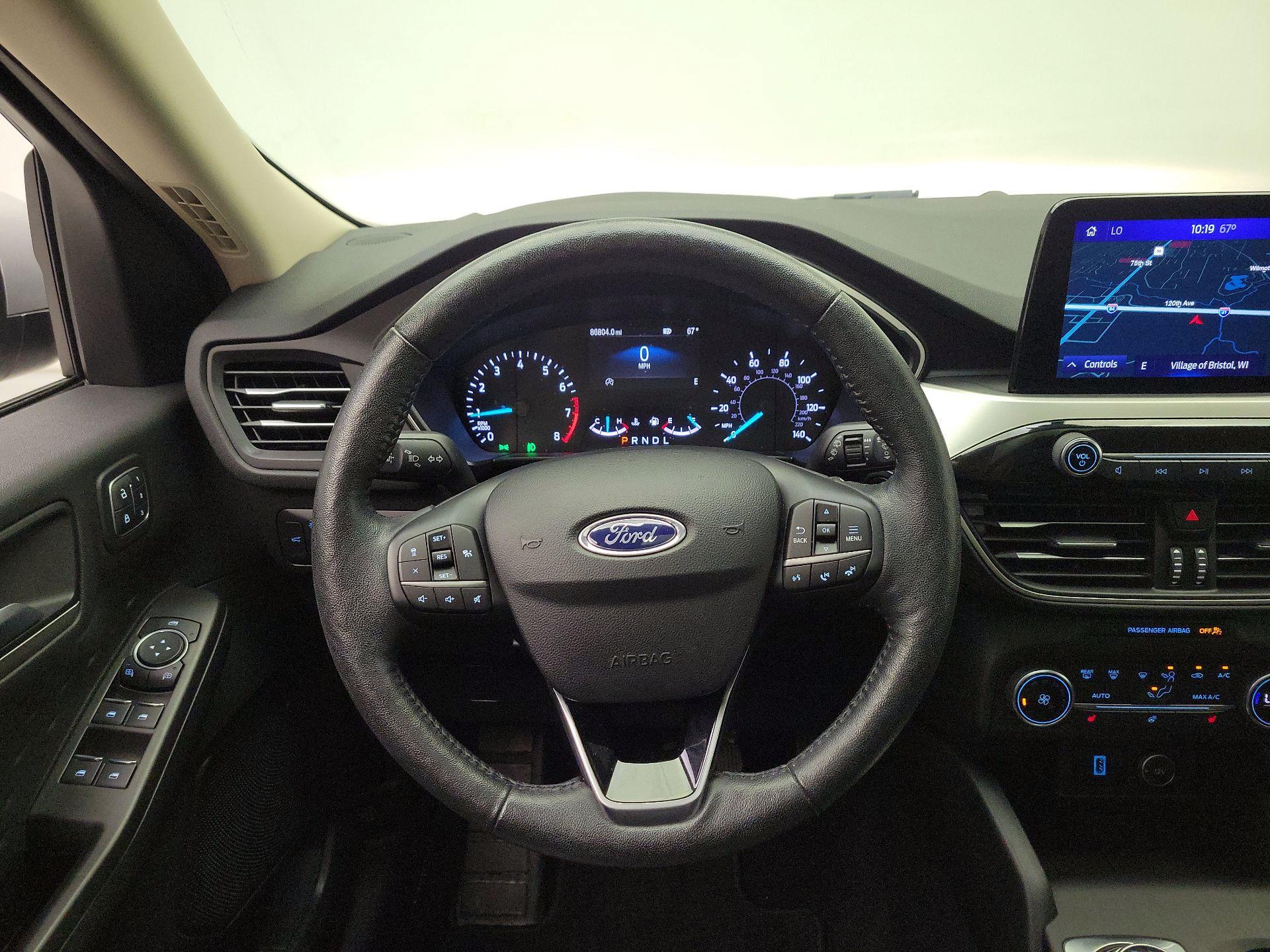 Thumbnail: 2020 Ford Escape - 10