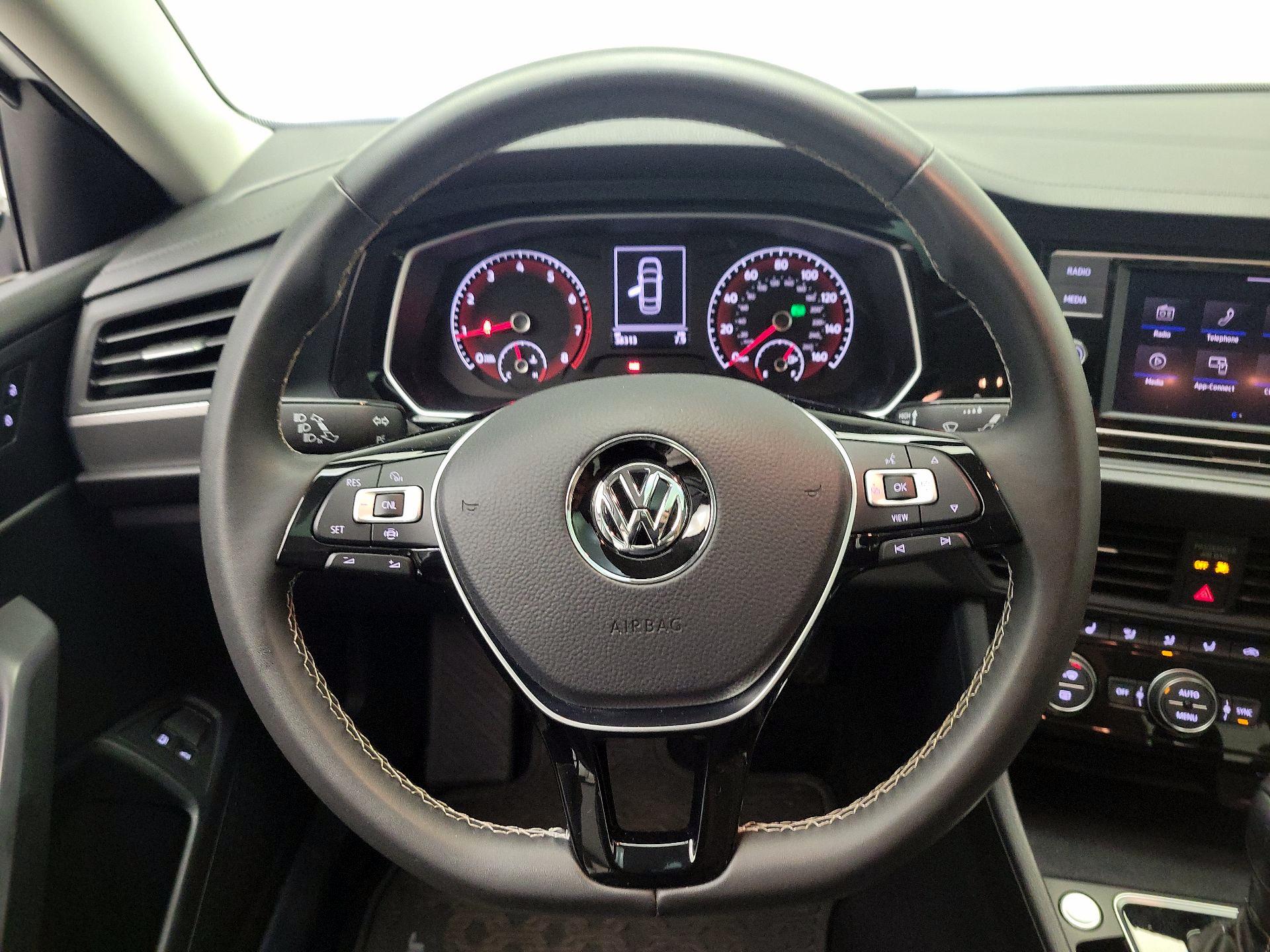 Thumbnail: 2021 Volkswagen Jetta - 10