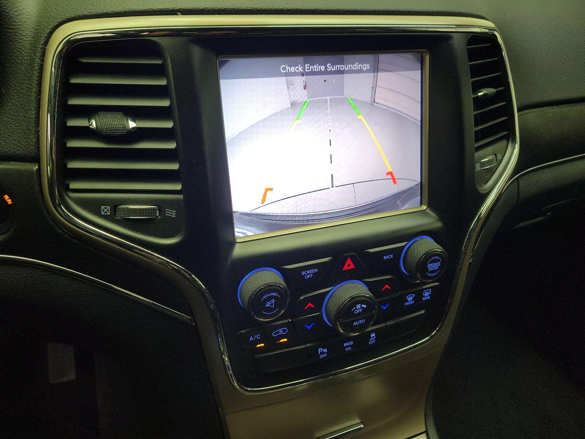 Thumbnail: 2015 Jeep Grand Cherokee - 15