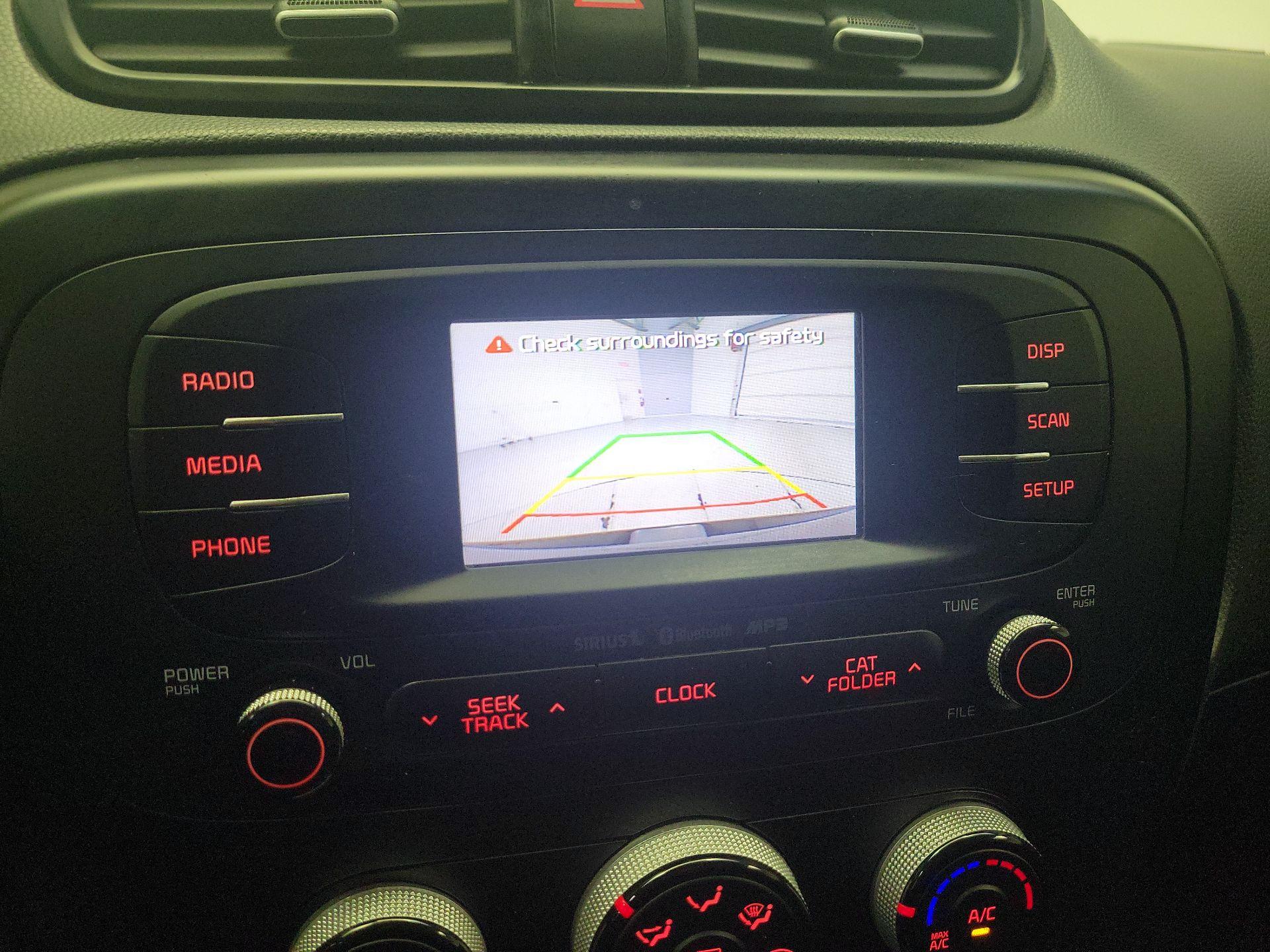 Thumbnail: 2016 Kia Soul - 14