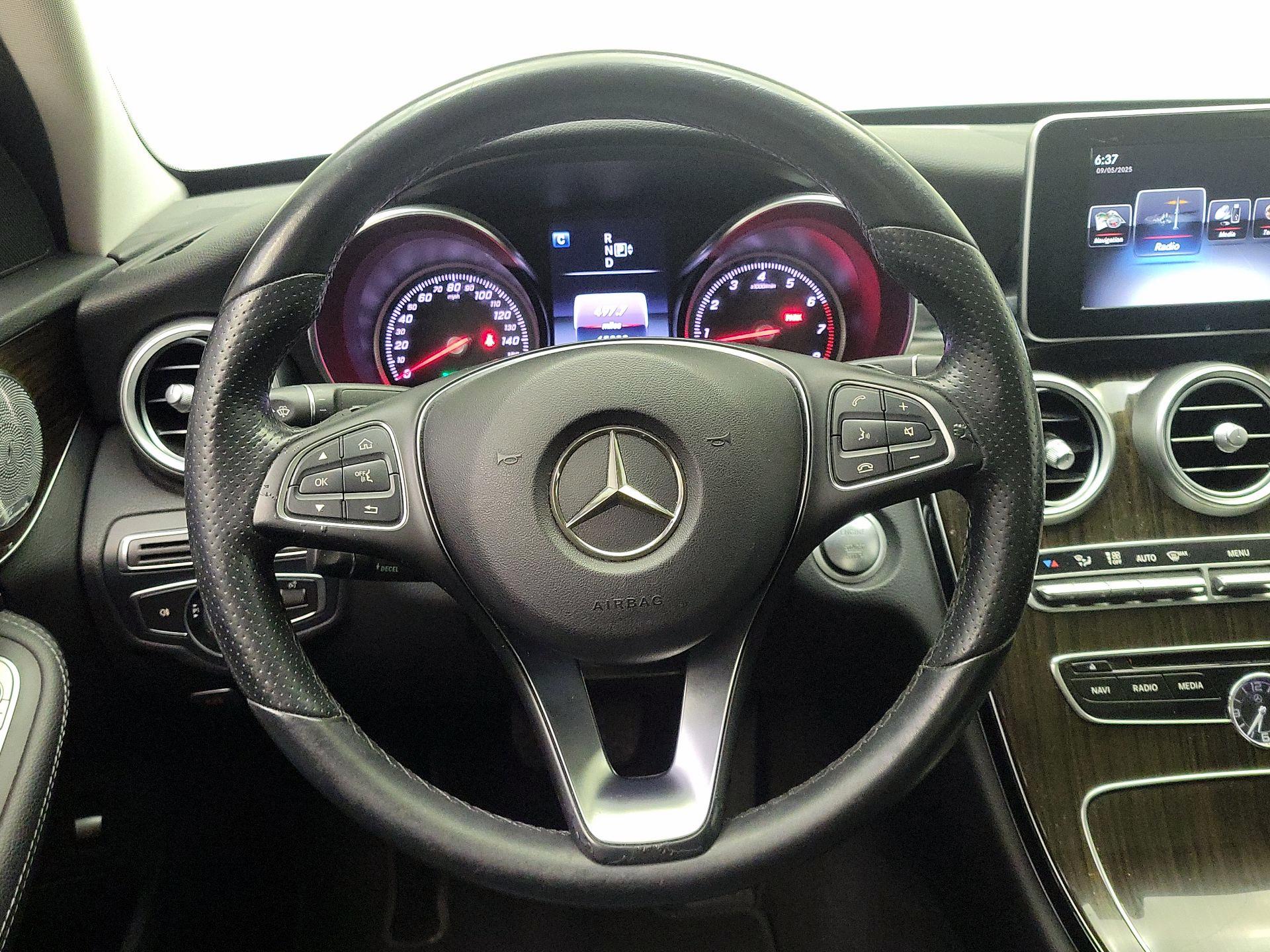 Thumbnail: 2015 Mercedes-Benz C-Class - 10