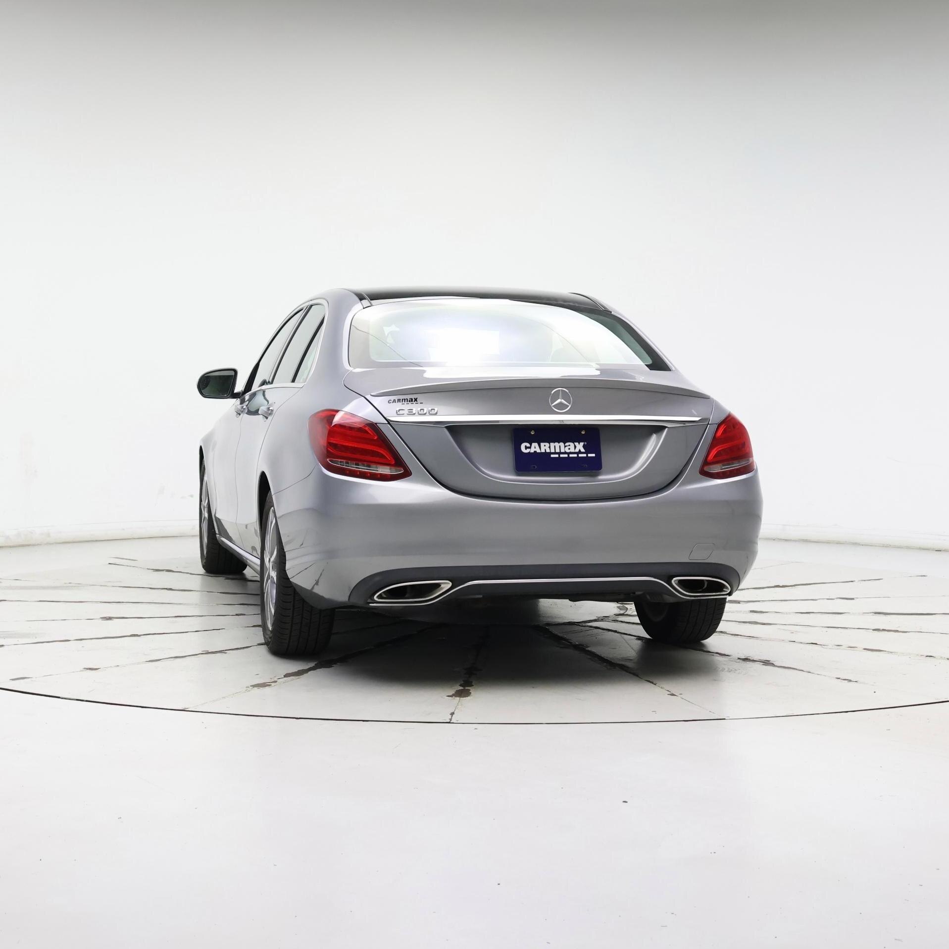 Thumbnail: 2015 Mercedes-Benz C-Class - 4
