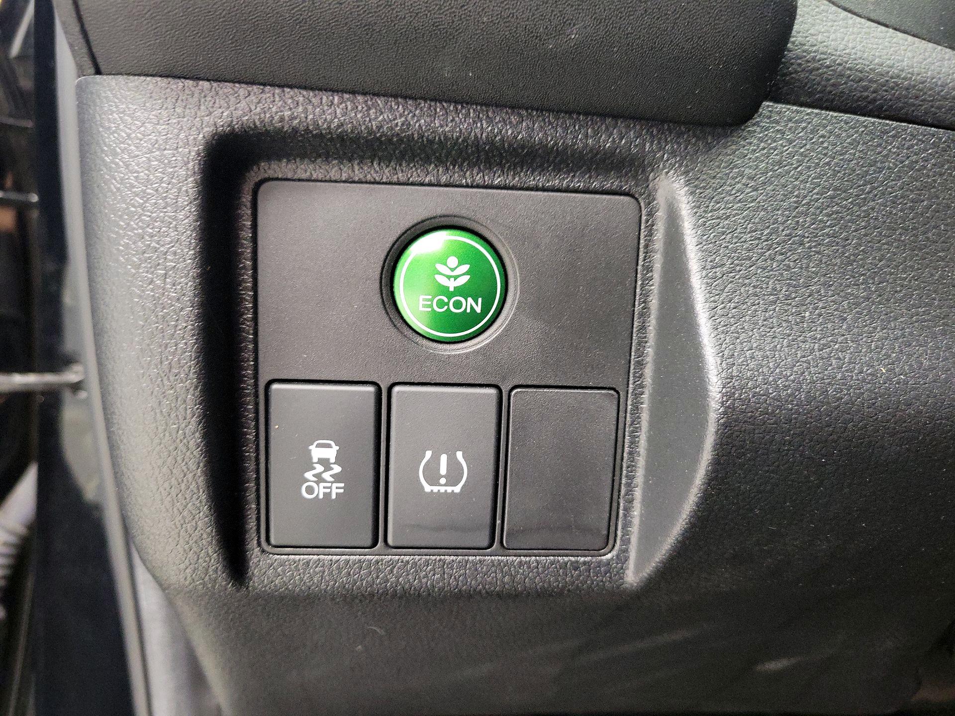 Thumbnail: 2019 Honda HR-V - 13