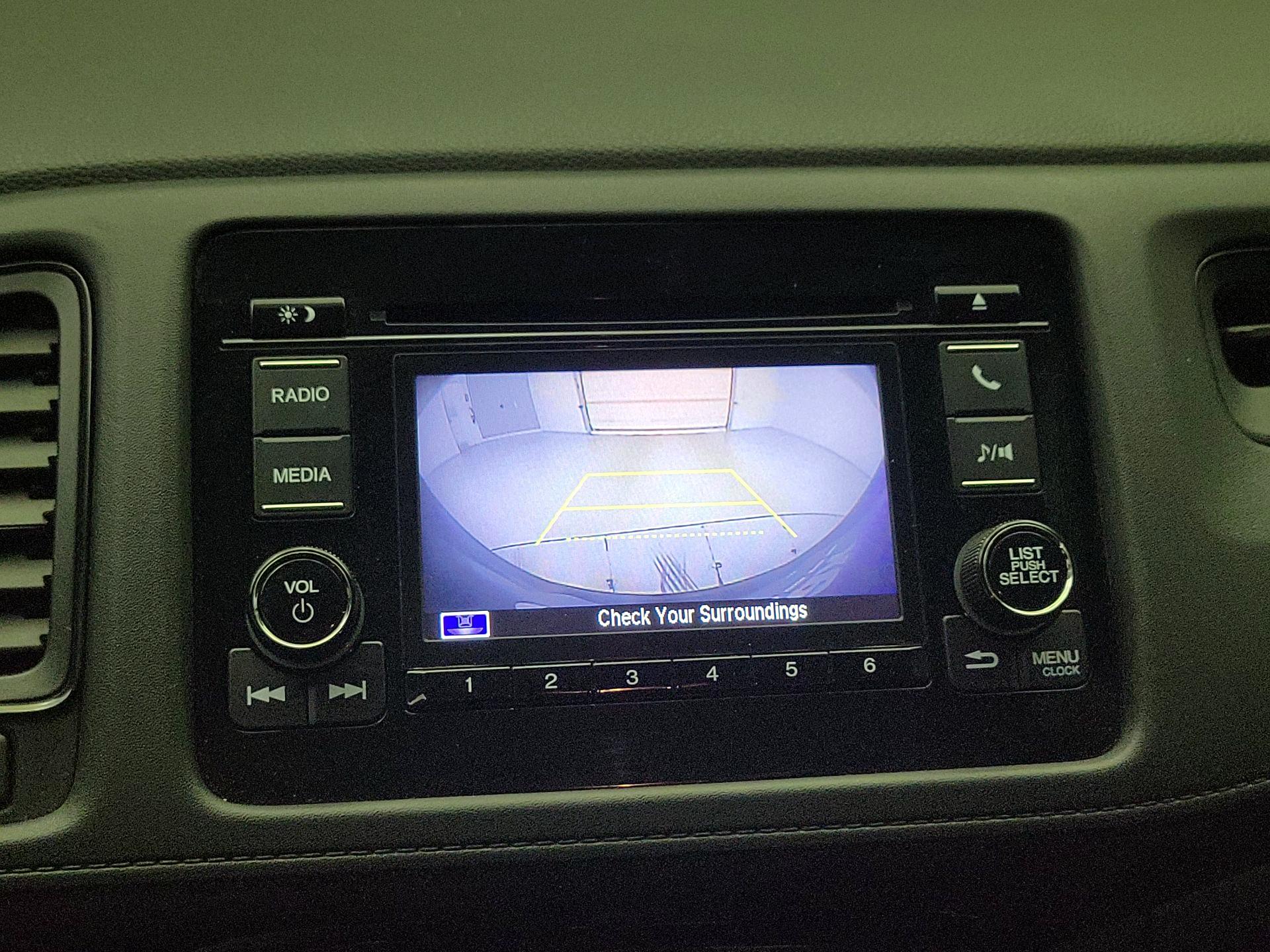 Thumbnail: 2019 Honda HR-V - 14