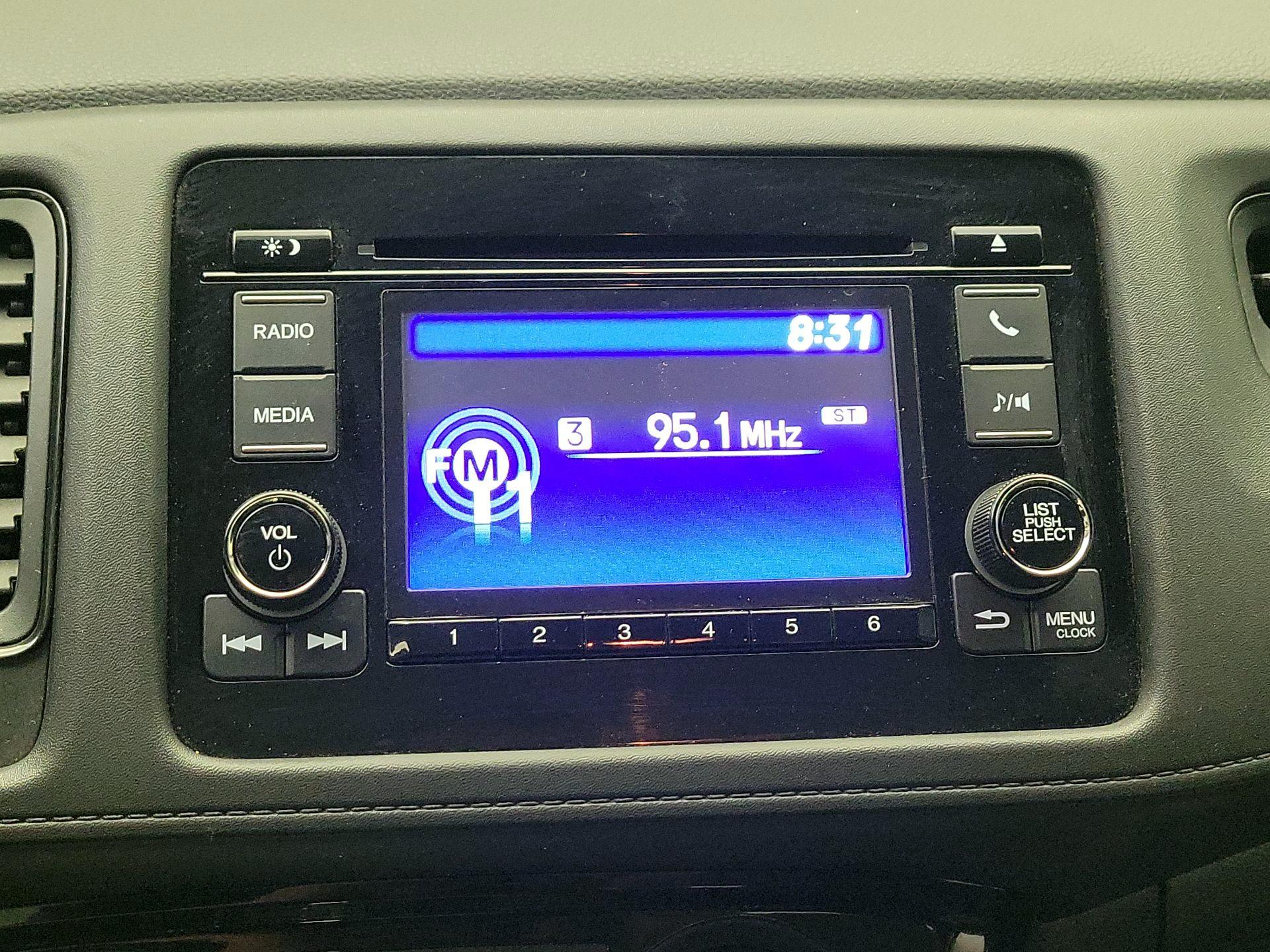 Thumbnail: 2019 Honda HR-V - 15