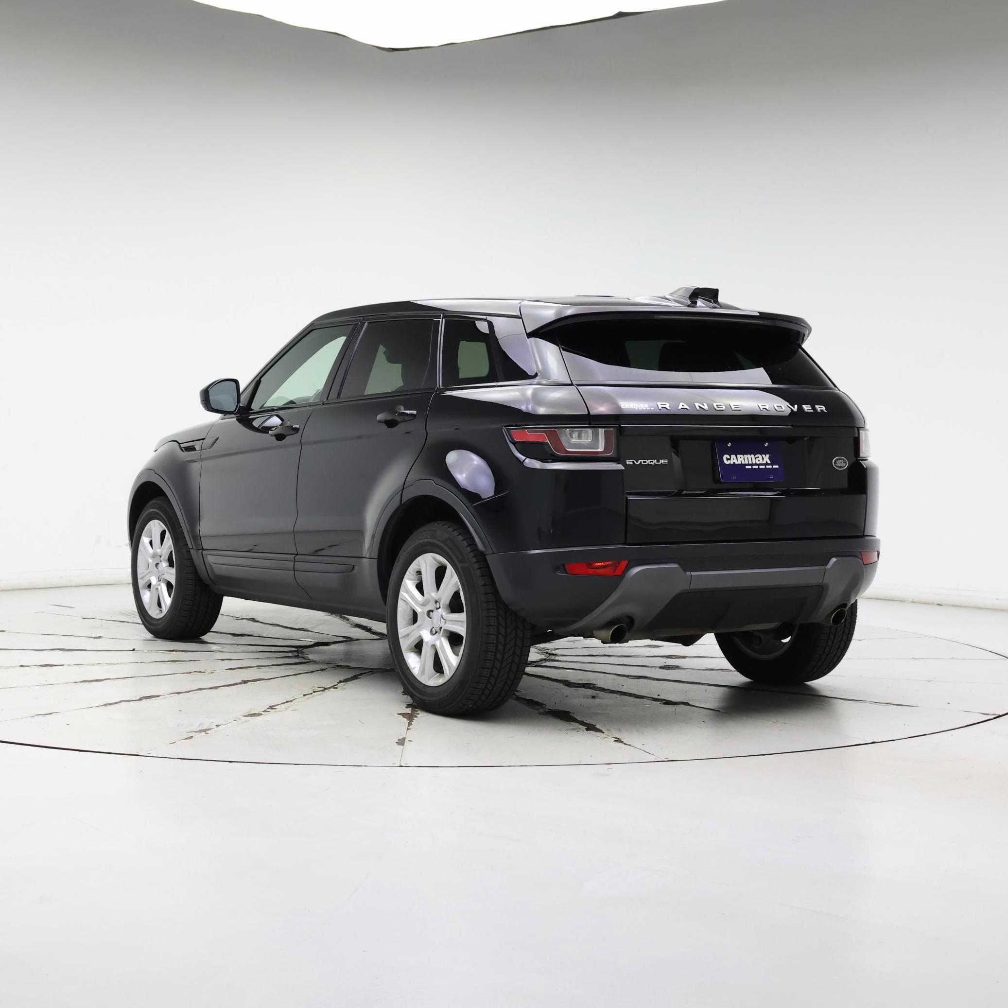 Thumbnail: 2018 Land Rover Range Rover Evoque - 2