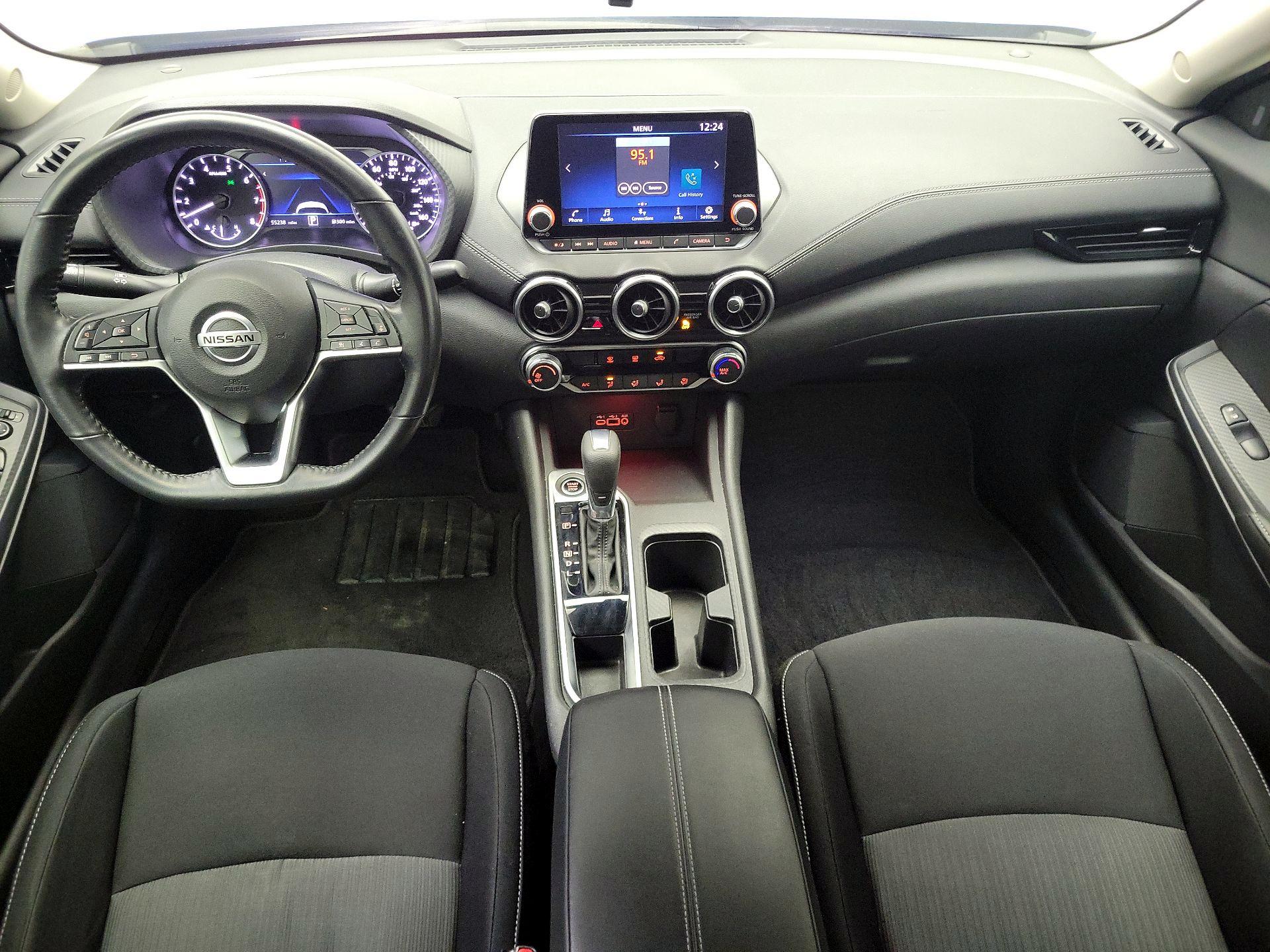 Thumbnail: 2022 Nissan Sentra - 9