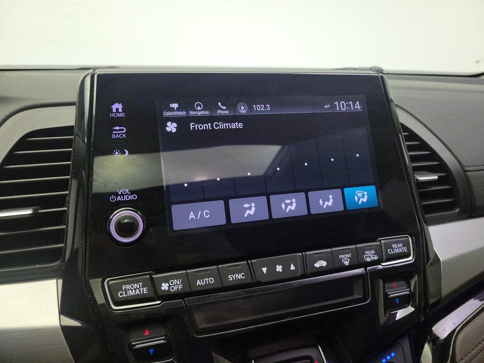 Thumbnail: 2018 Honda Odyssey - 17
