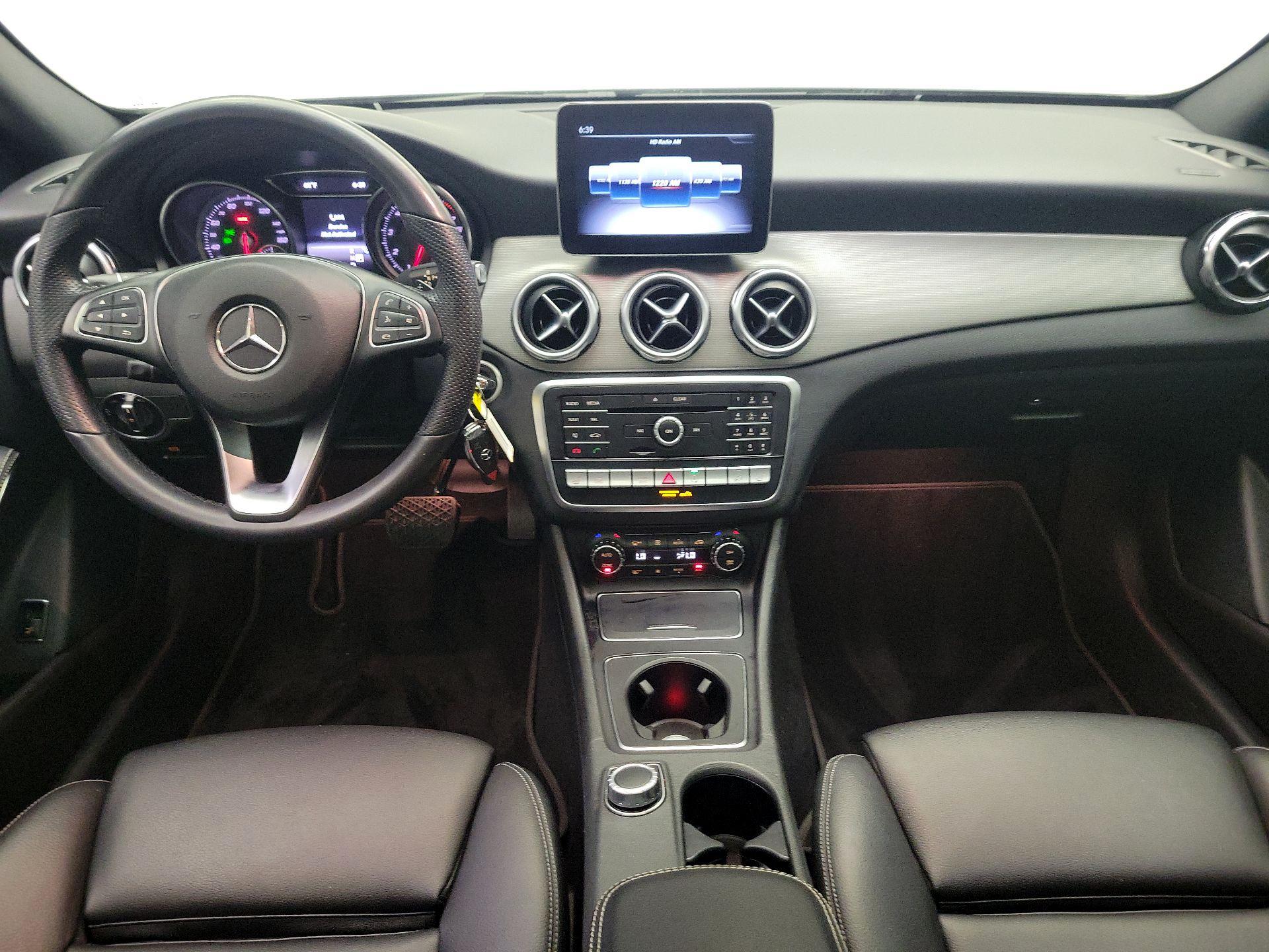 Thumbnail: 2020 Mercedes-Benz GLA - 9