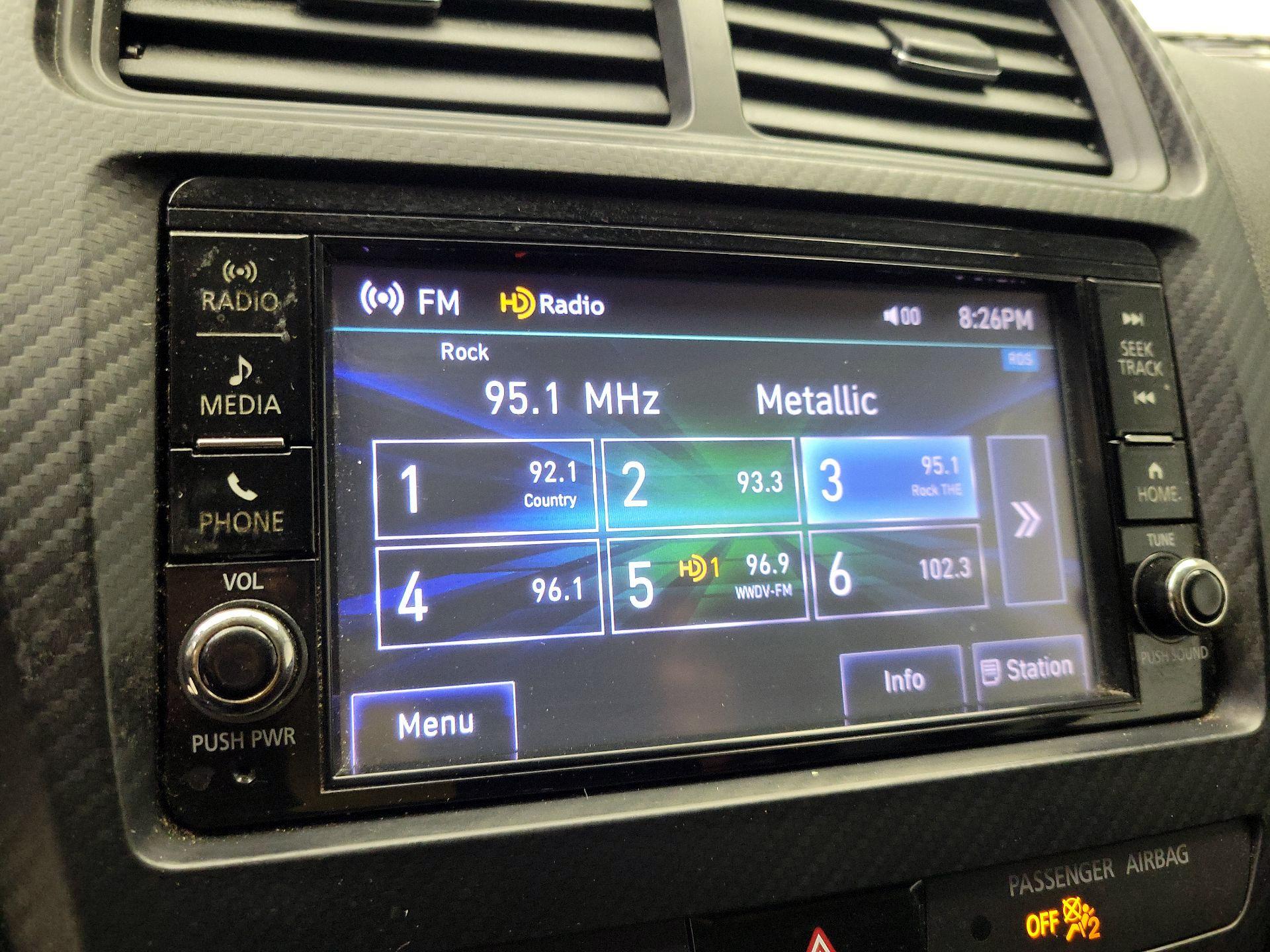 Thumbnail: 2018 Mitsubishi Outlander Sport - 14