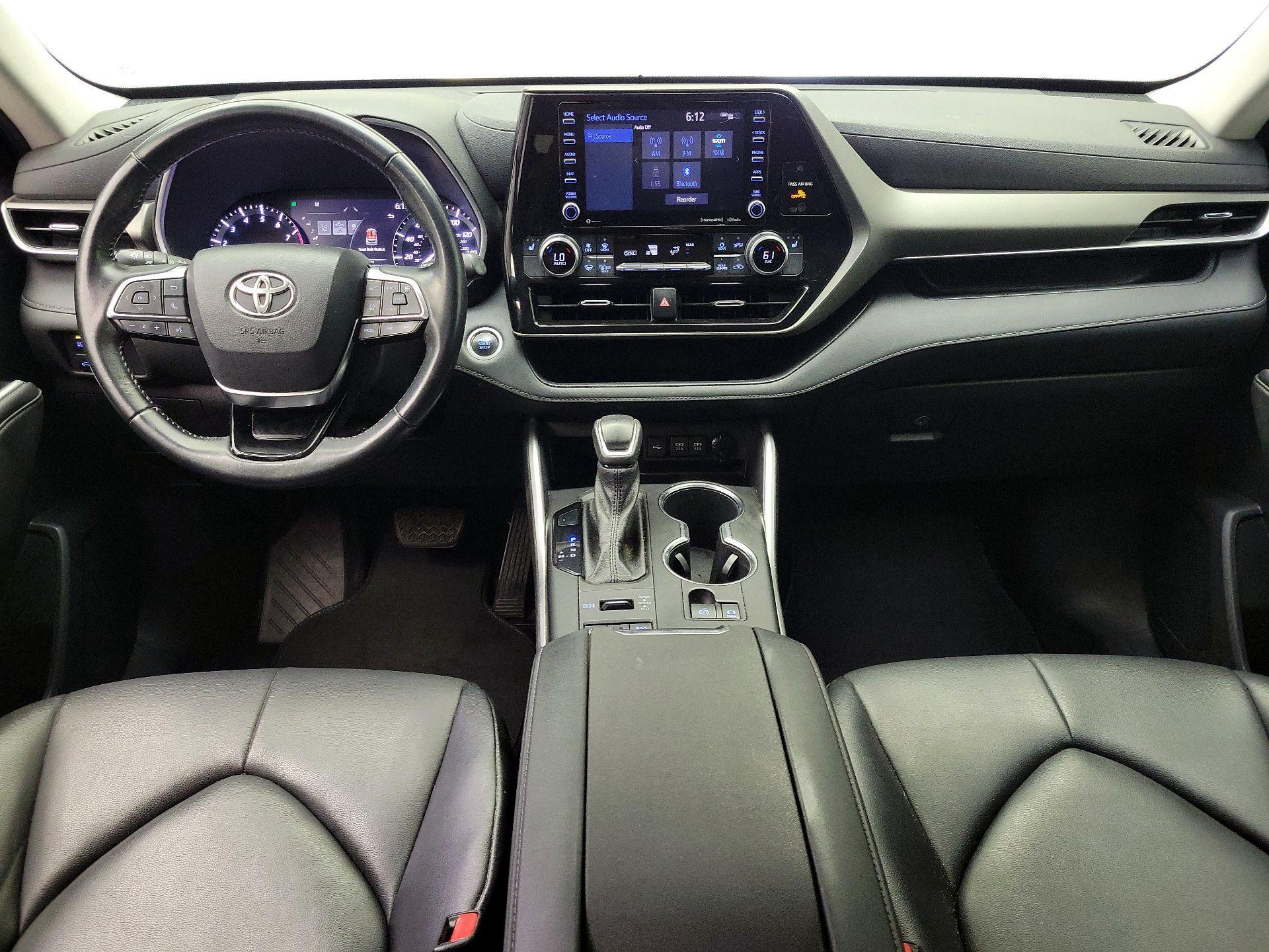 Thumbnail: 2021 Toyota Highlander - 9