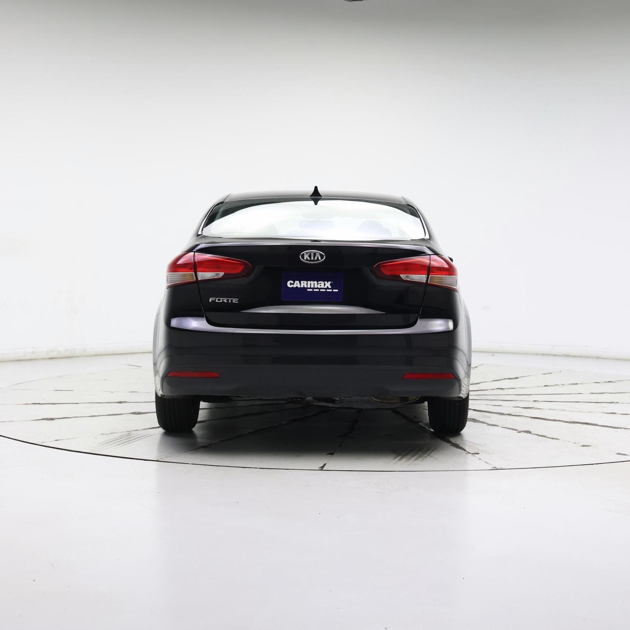 Thumbnail: 2018 Kia Forte - 6