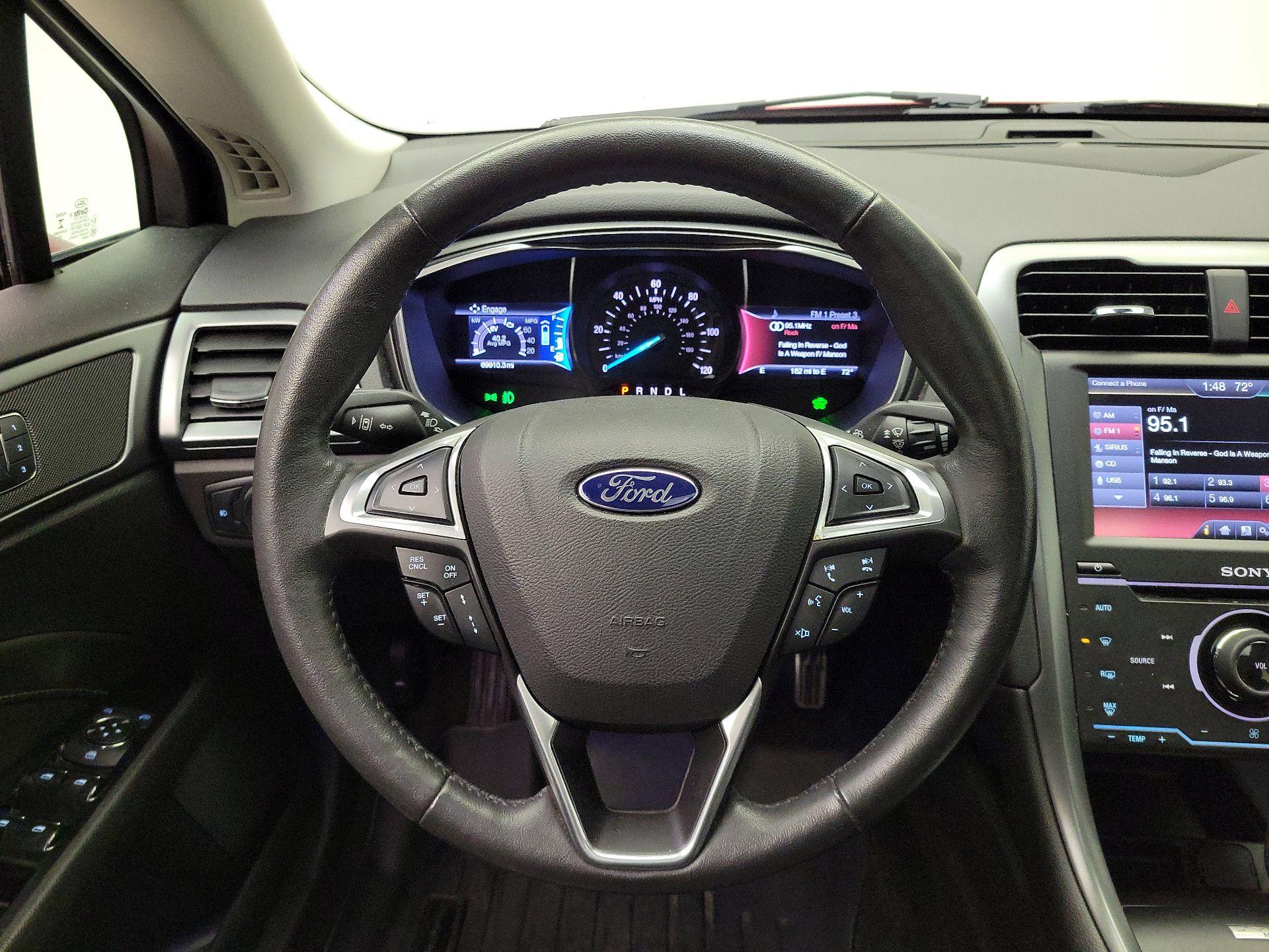 Thumbnail: 2015 Ford Fusion - 10