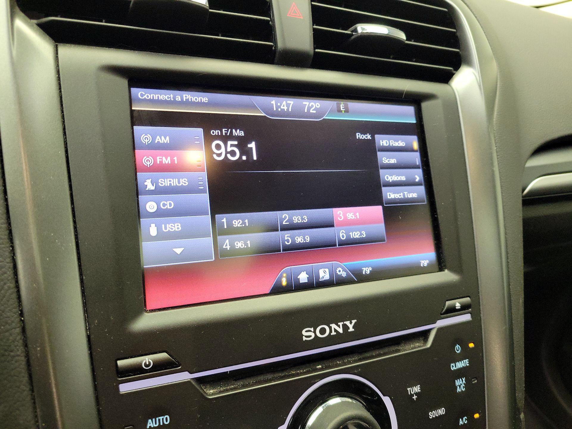Thumbnail: 2015 Ford Fusion - 14