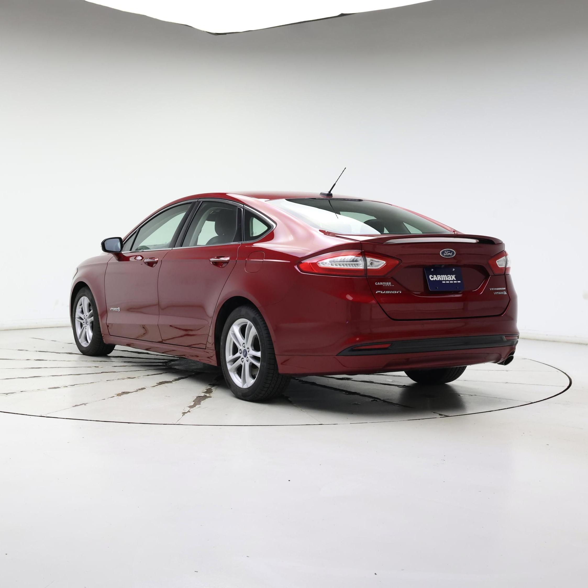 Thumbnail: 2015 Ford Fusion - 2