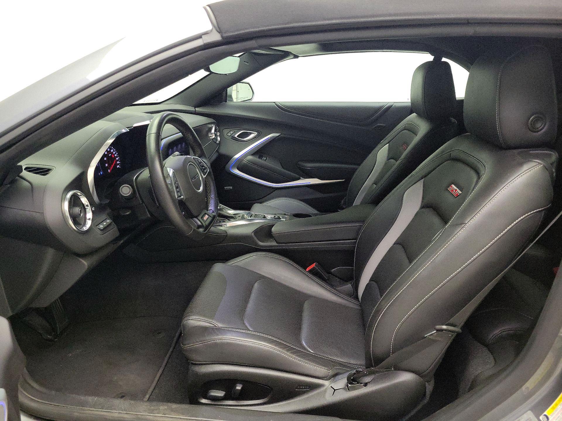 Thumbnail: 2019 Chevrolet Camaro - 11