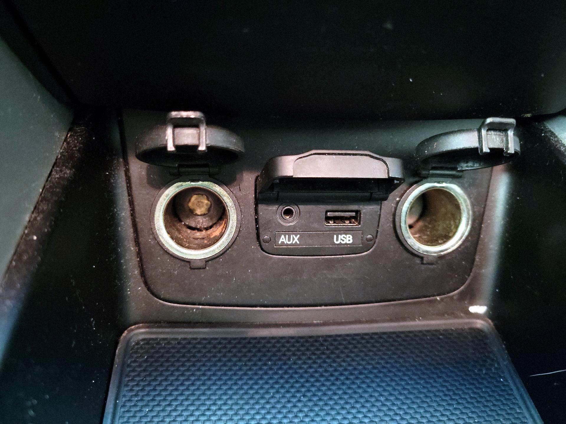 Thumbnail: 2014 Hyundai Sonata - 16