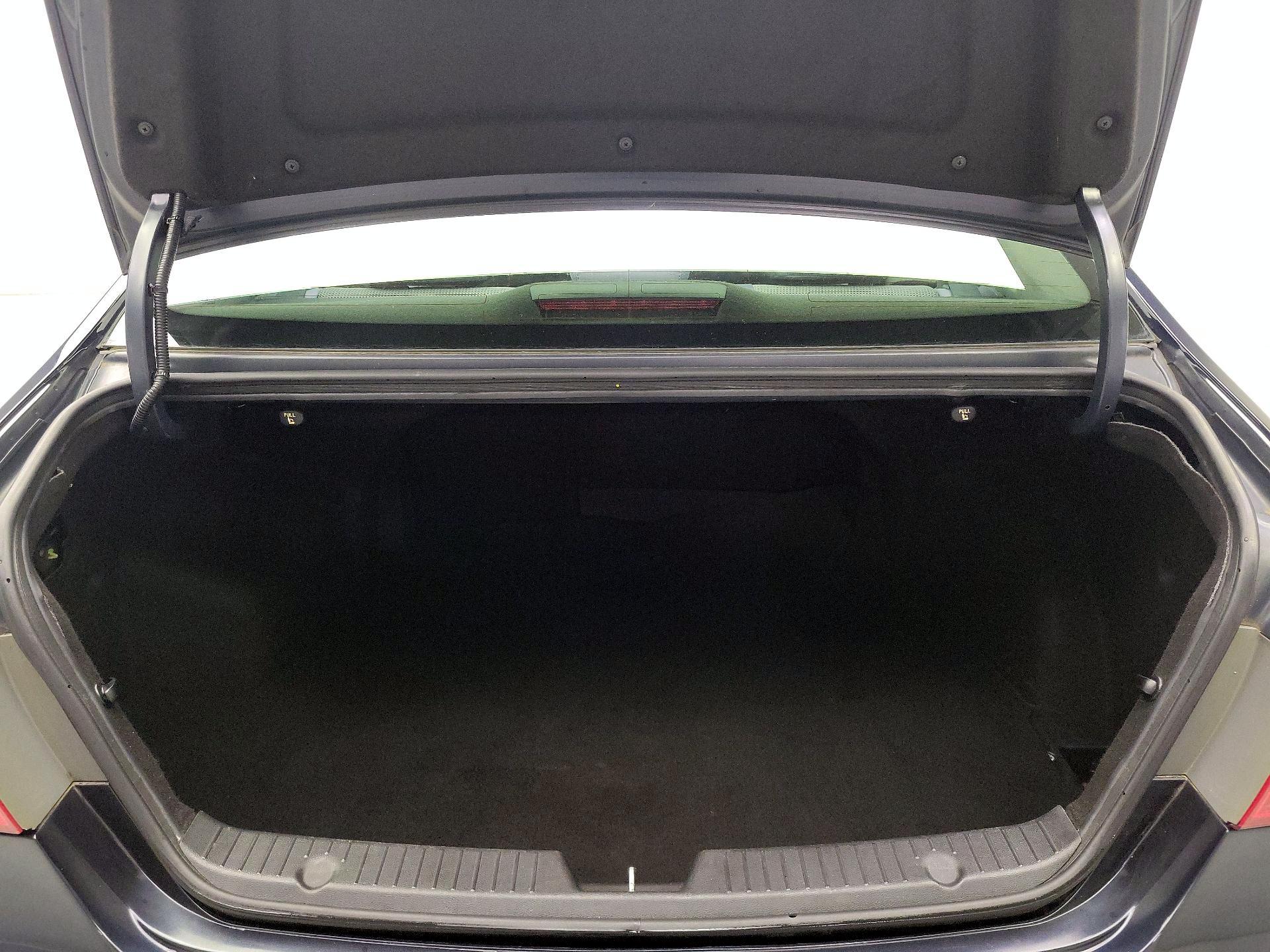 Thumbnail: 2014 Hyundai Sonata - 18