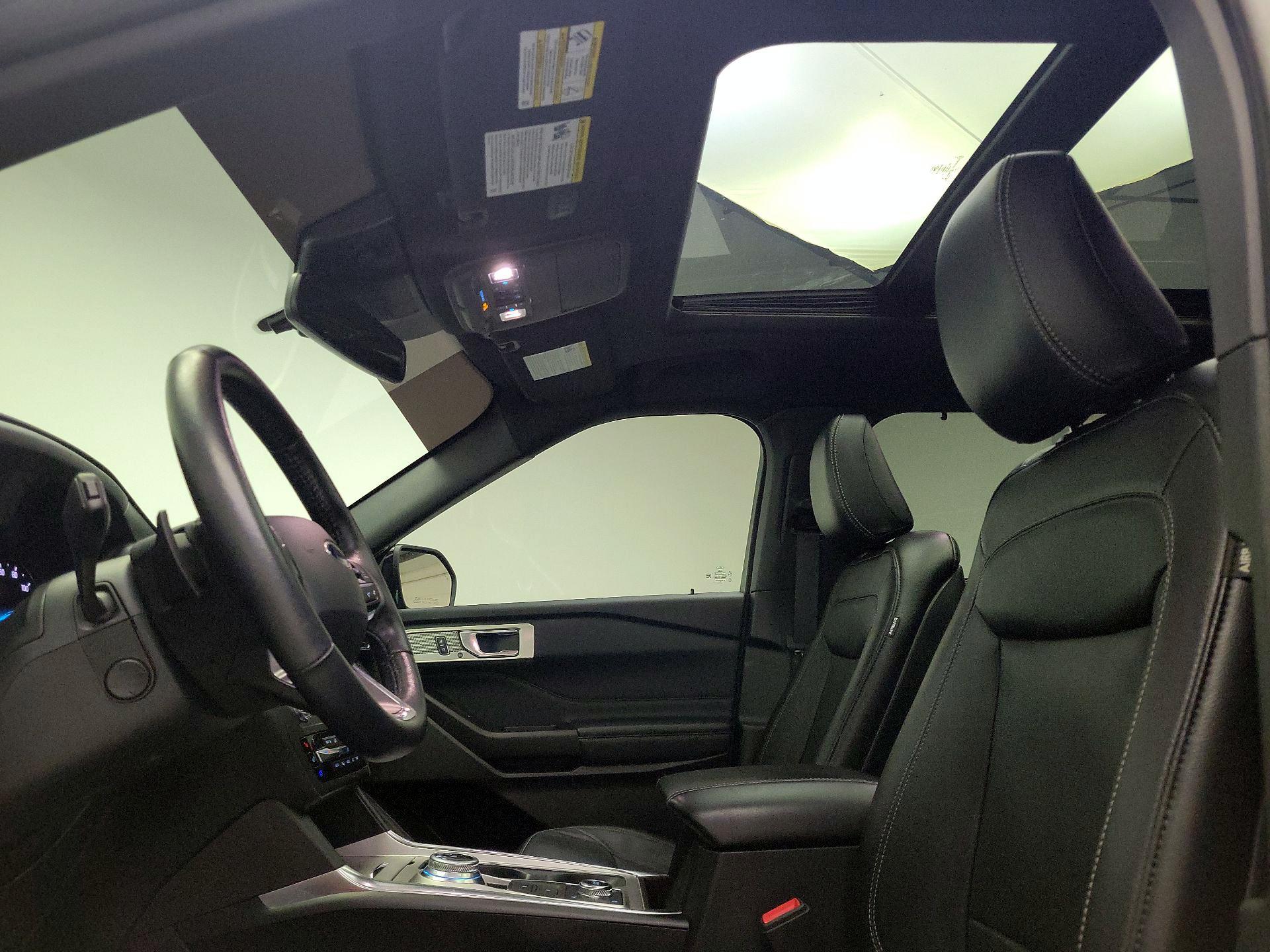 Thumbnail: 2020 Ford Explorer - 20