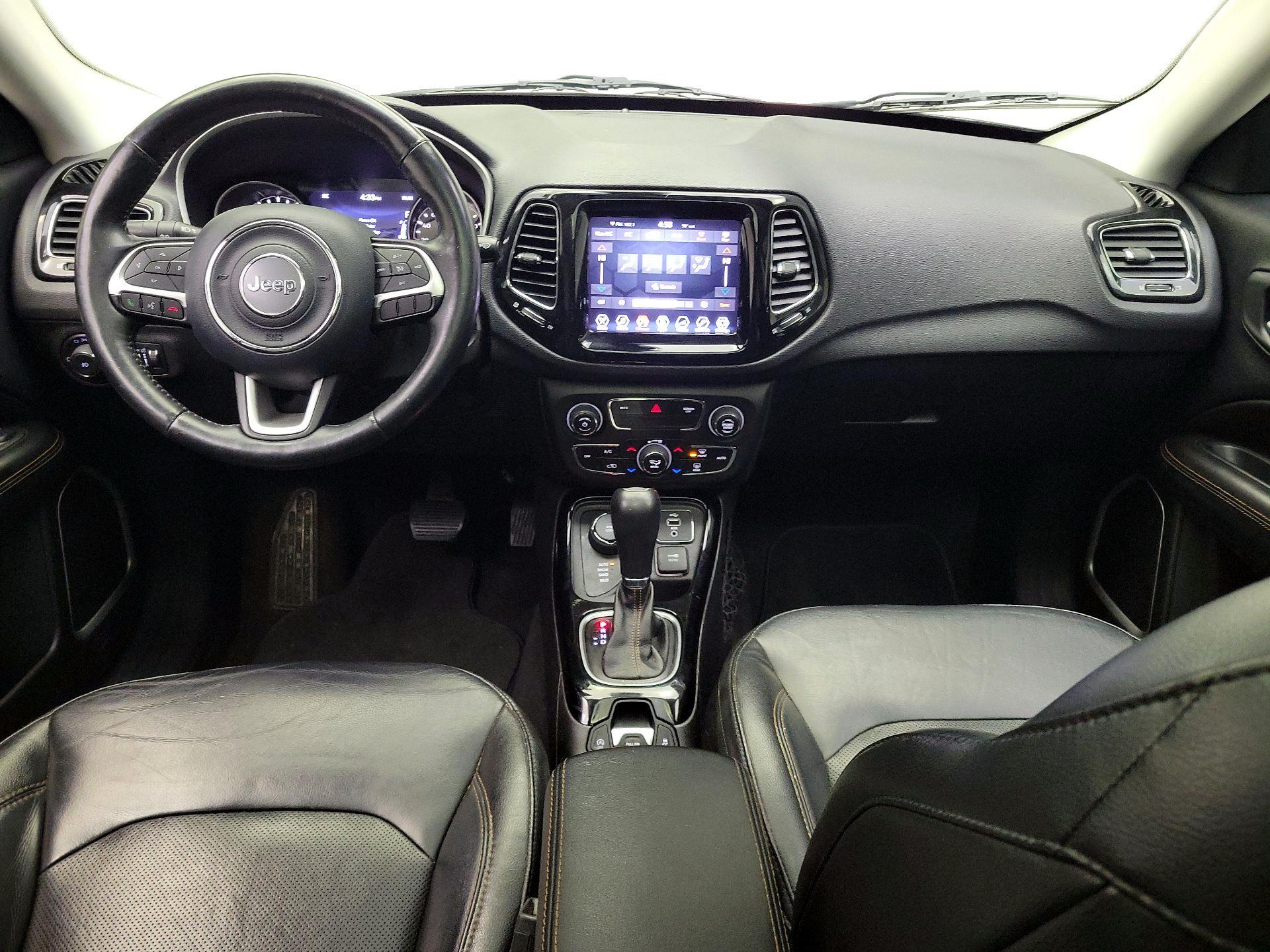 Thumbnail: 2018 Jeep Compass - 9