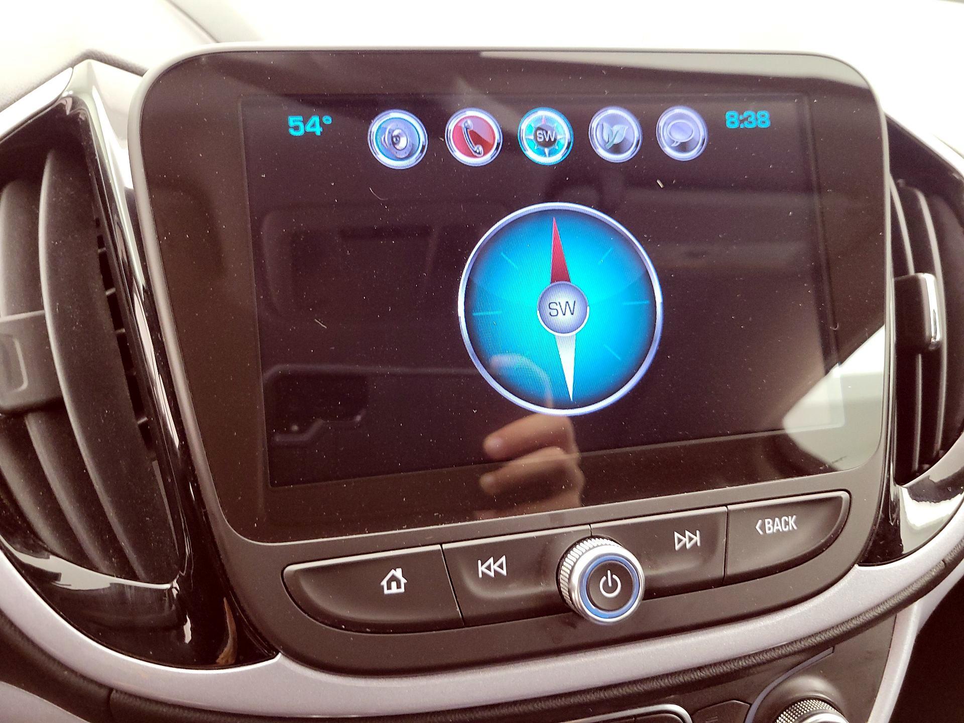 Thumbnail: 2017 Chevrolet Volt - 14