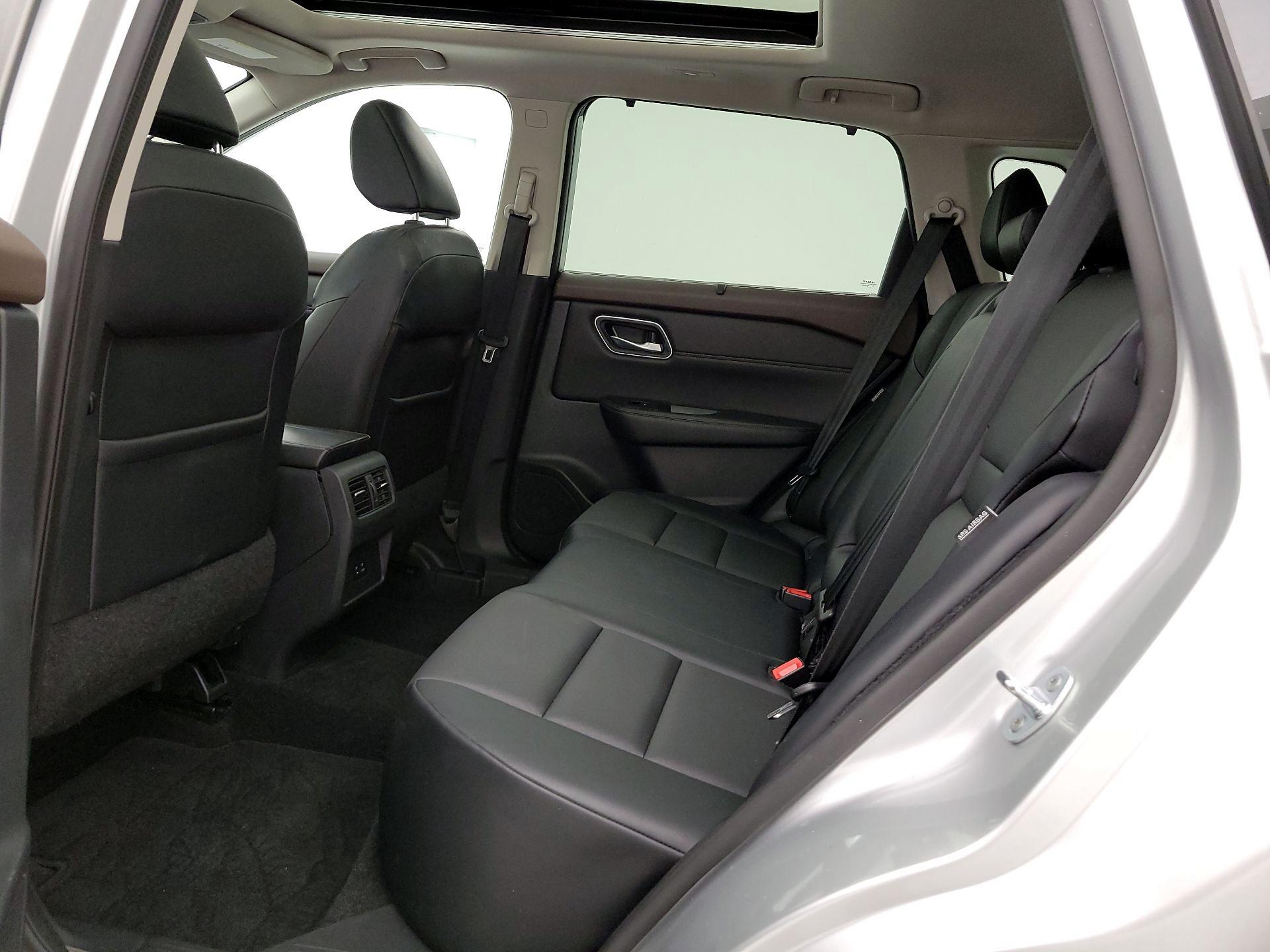 Thumbnail: 2021 Nissan Rogue - 20