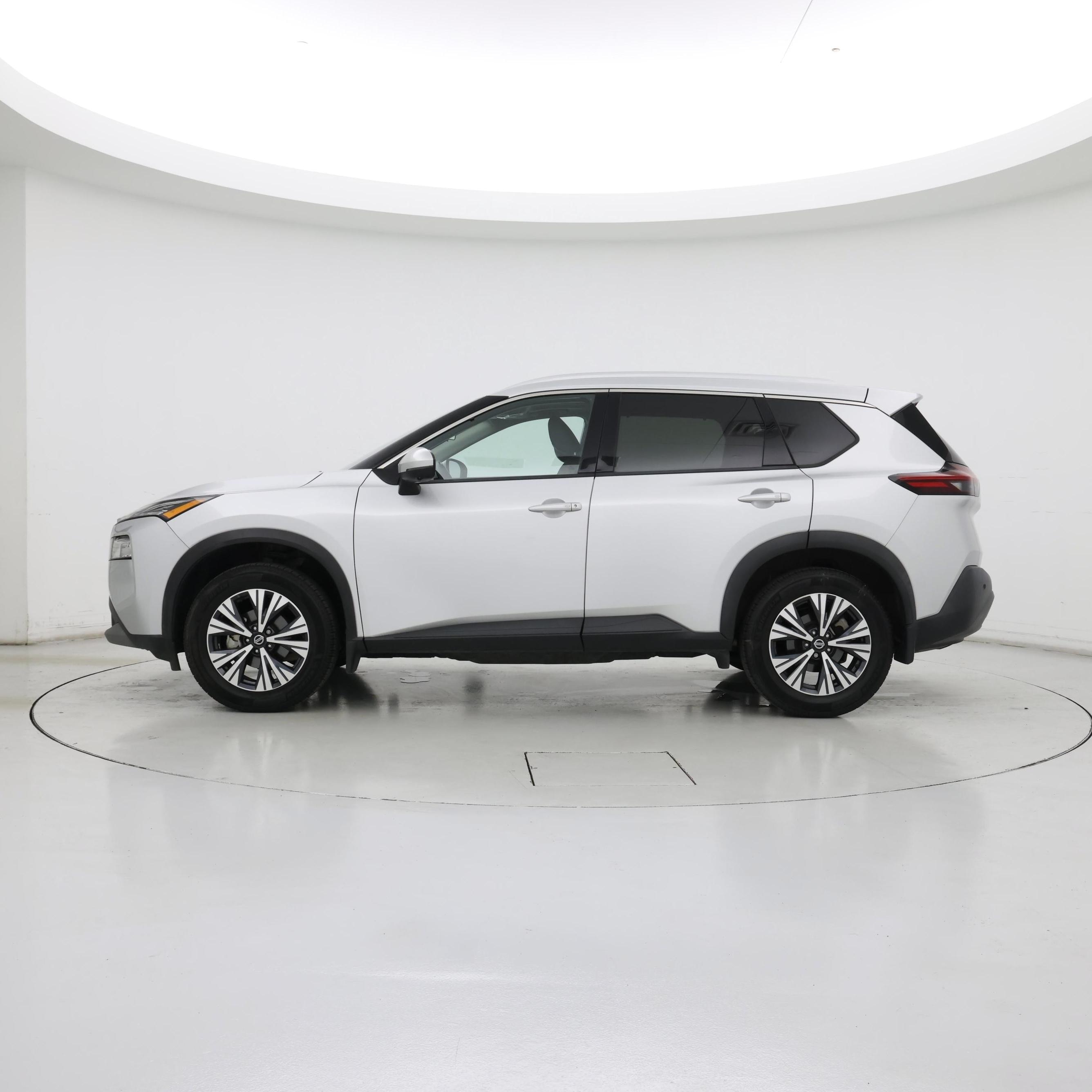 Thumbnail: 2021 Nissan Rogue - 3