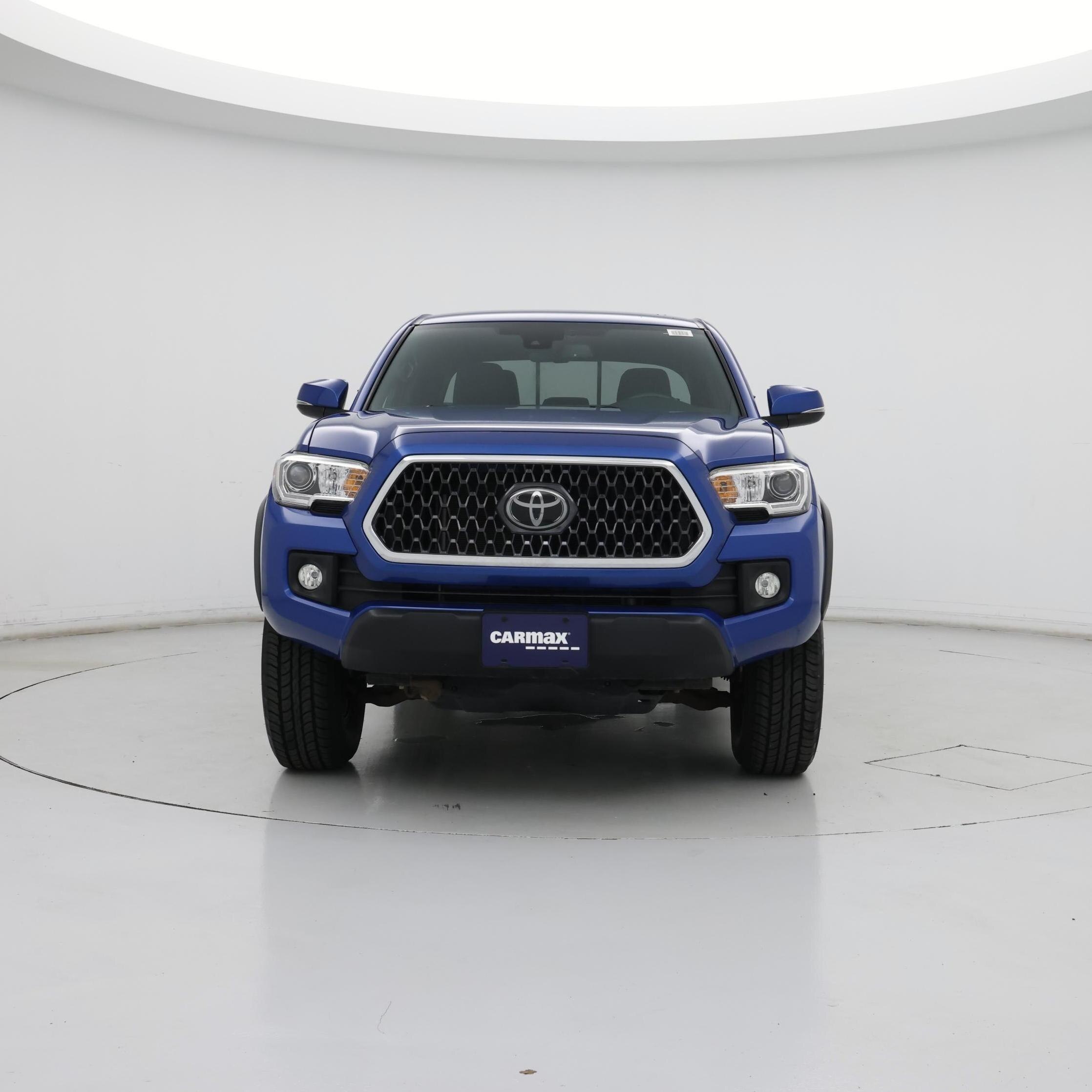 Thumbnail: 2018 Toyota Tacoma - 5