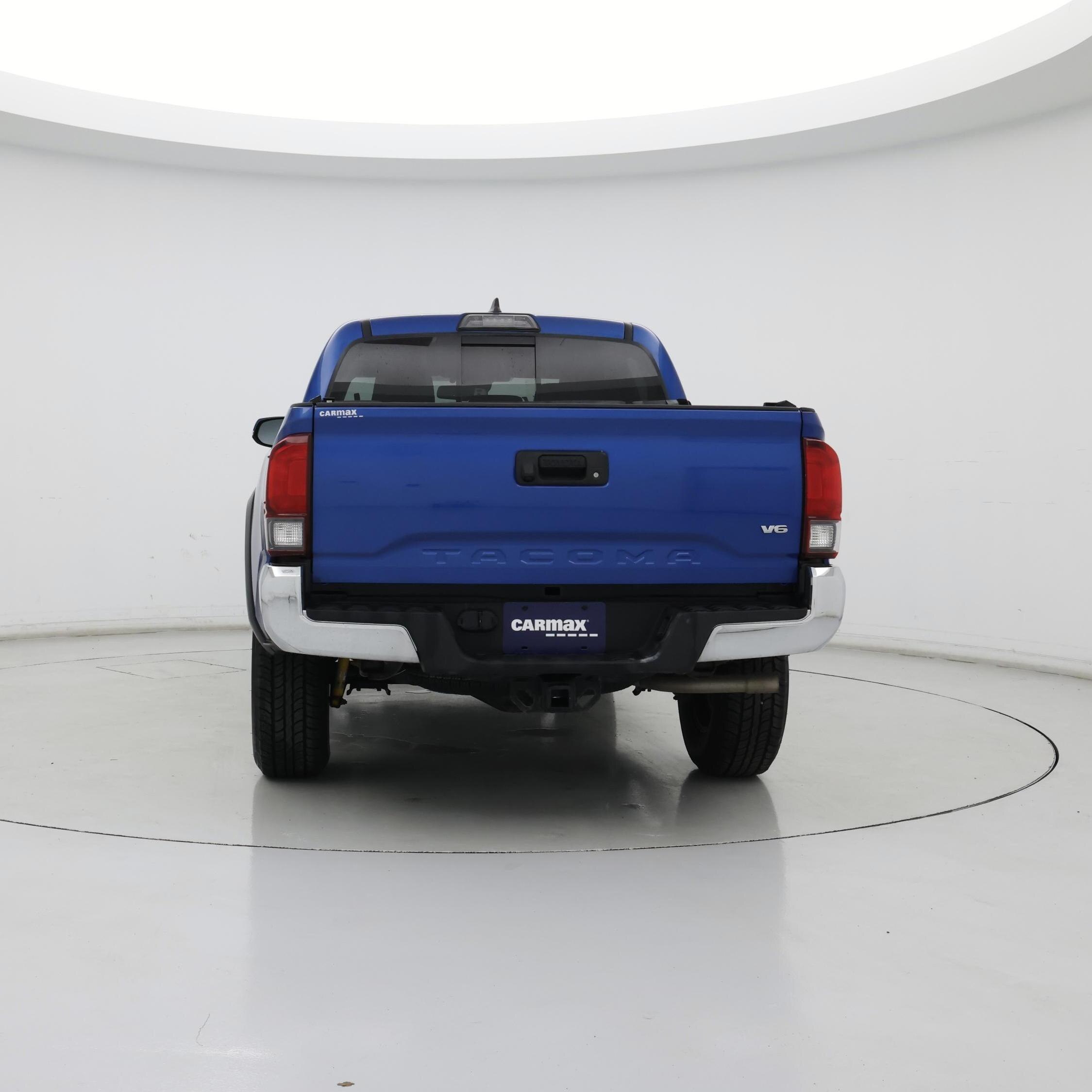 Thumbnail: 2018 Toyota Tacoma - 6