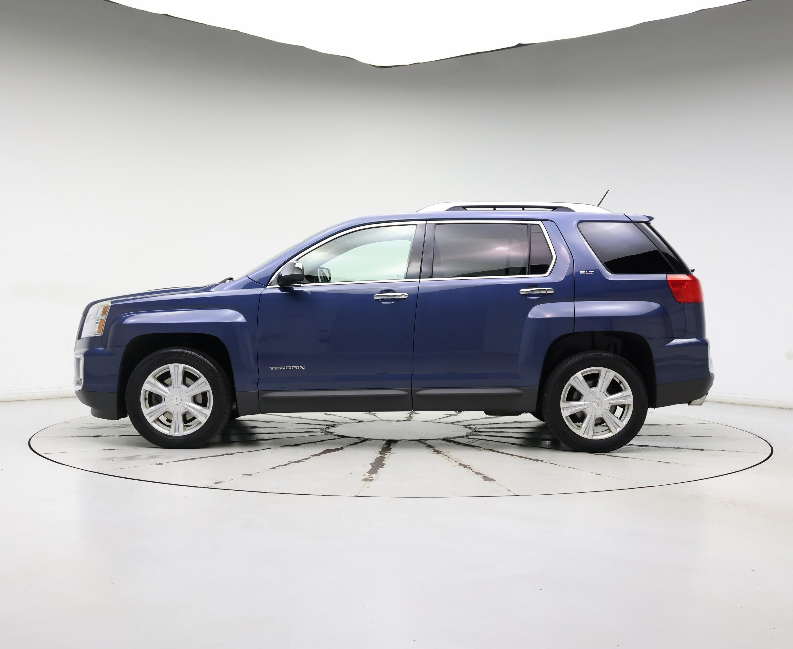 Thumbnail: 2017 GMC Terrain - 3