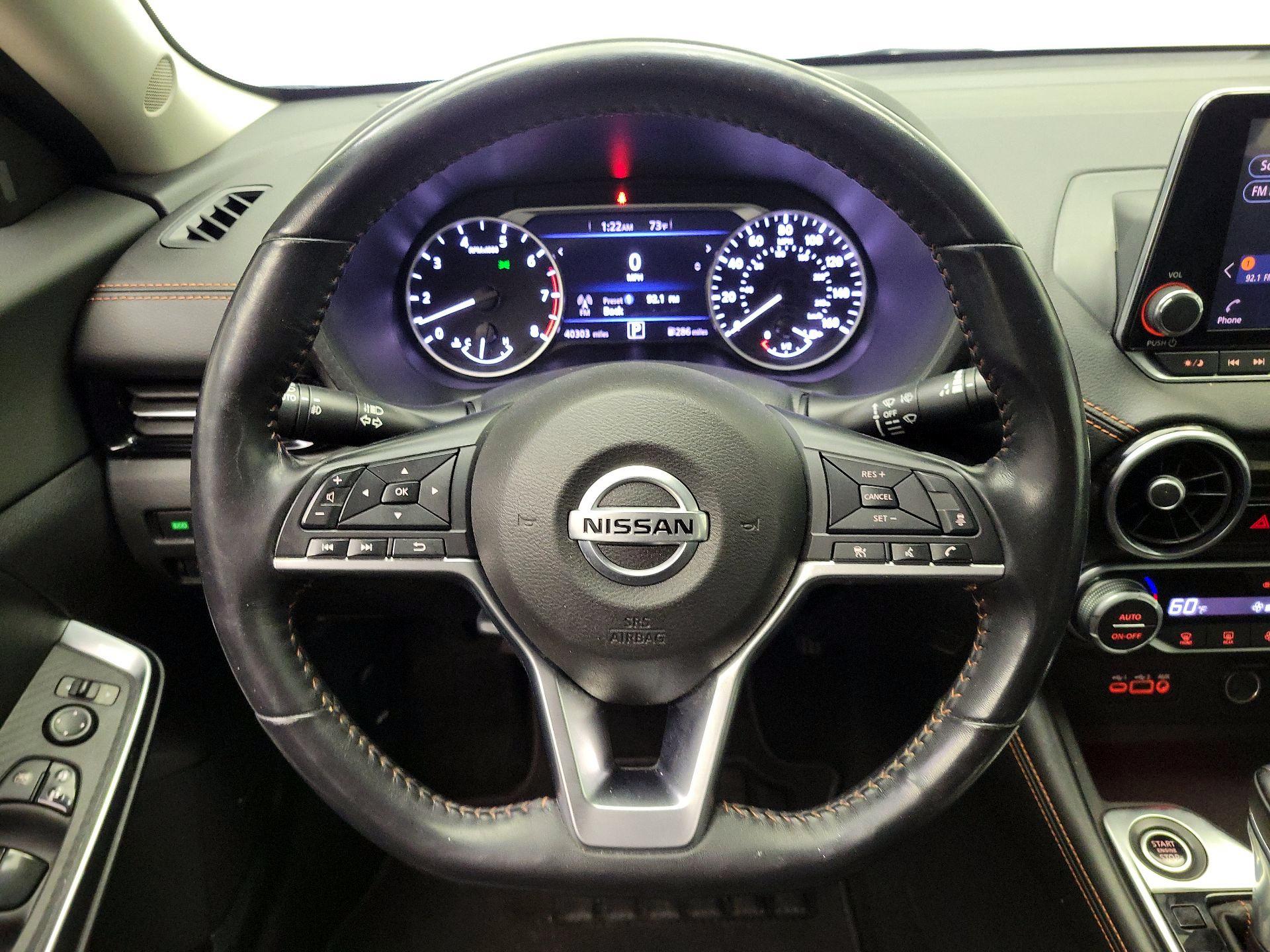 Thumbnail: 2020 Nissan Sentra - 10