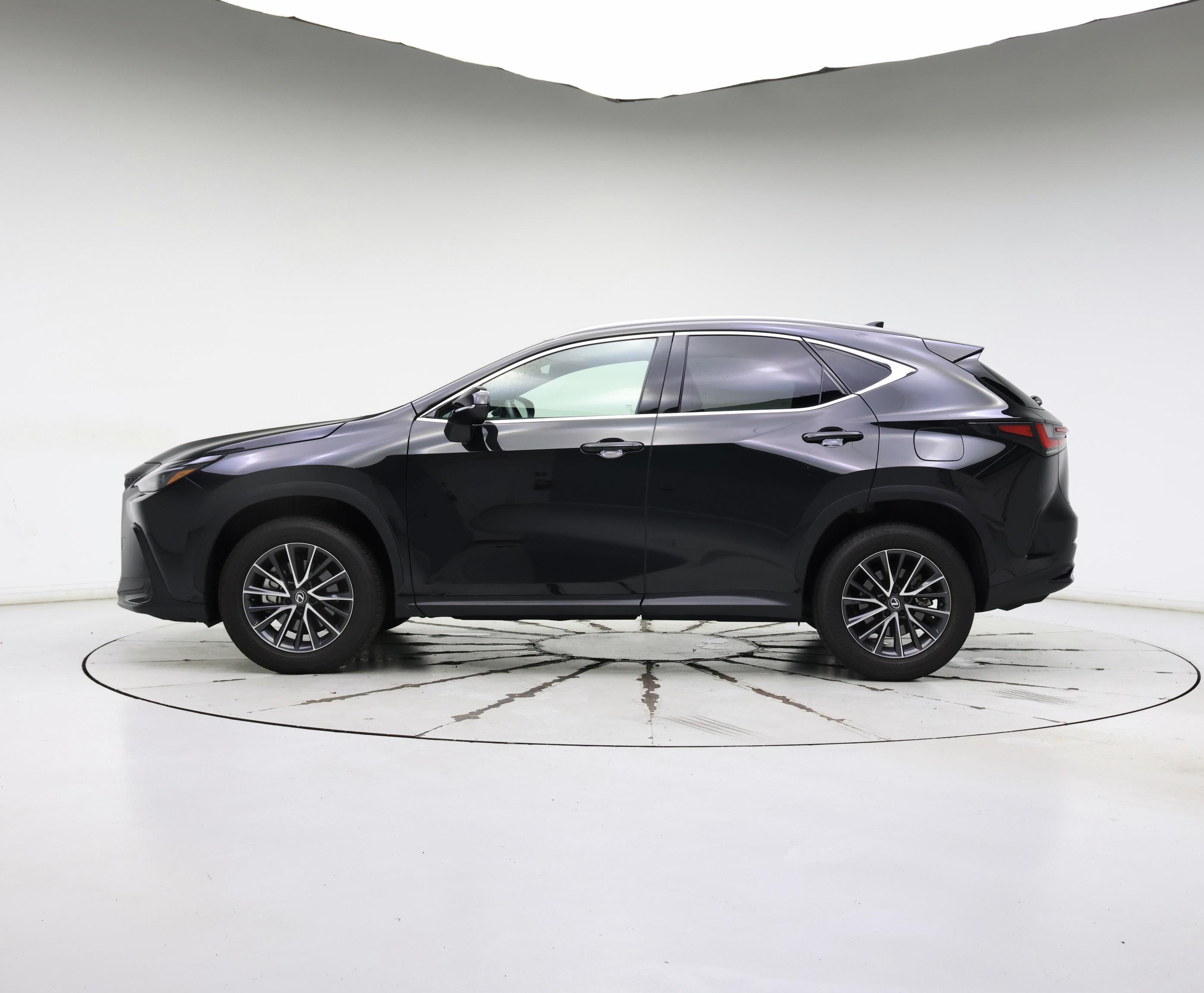 Thumbnail: 2024 Lexus NX - 3