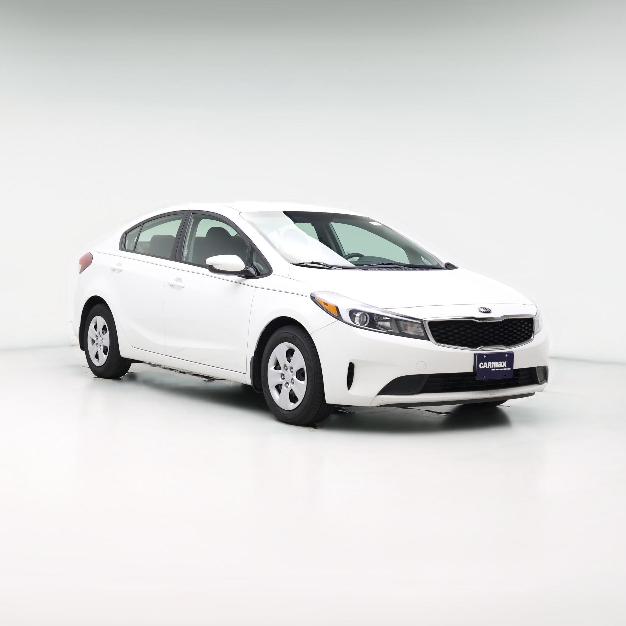 Thumbnail: 2017 Kia Forte - 1