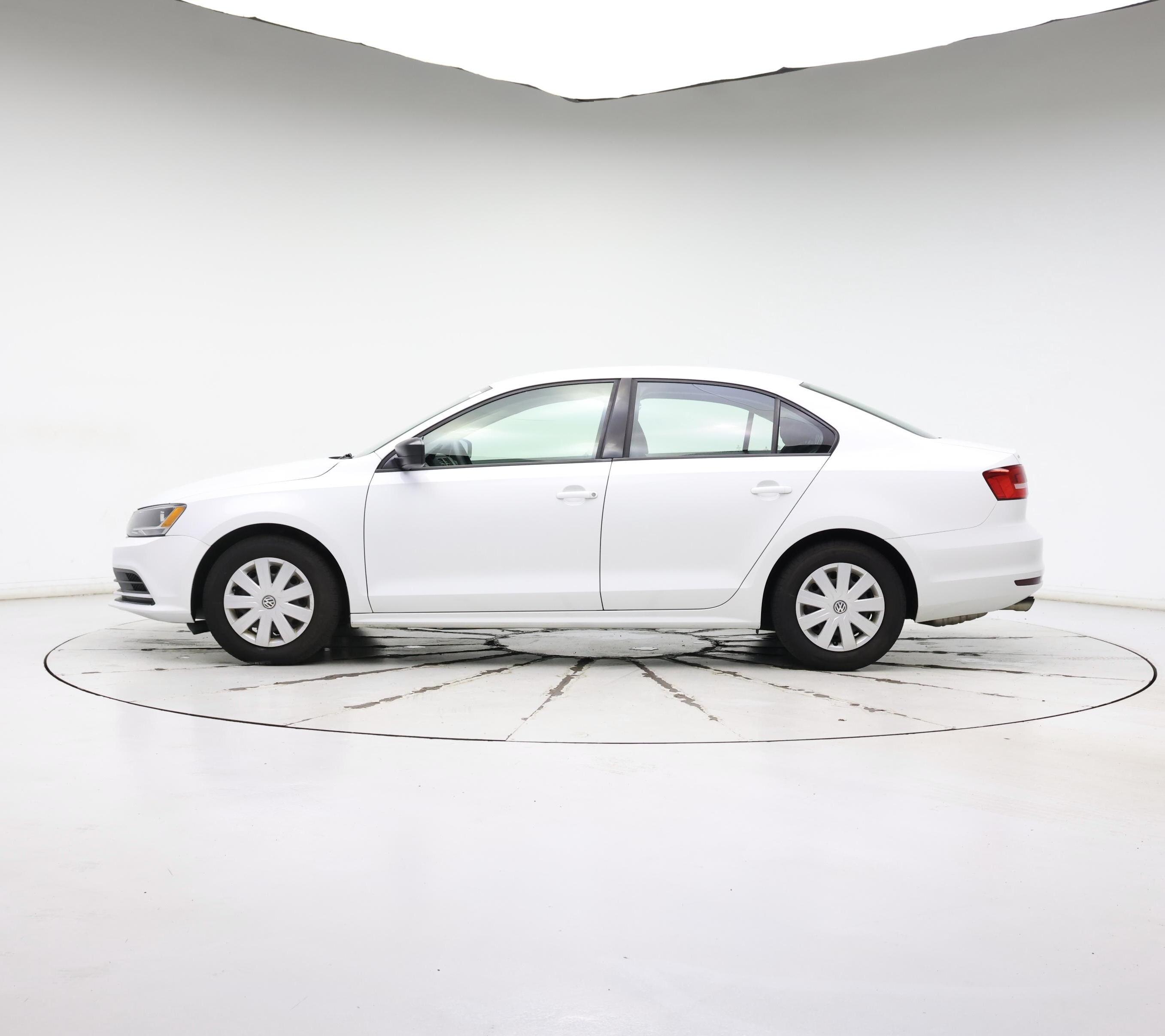 Thumbnail: 2015 Volkswagen Jetta - 3