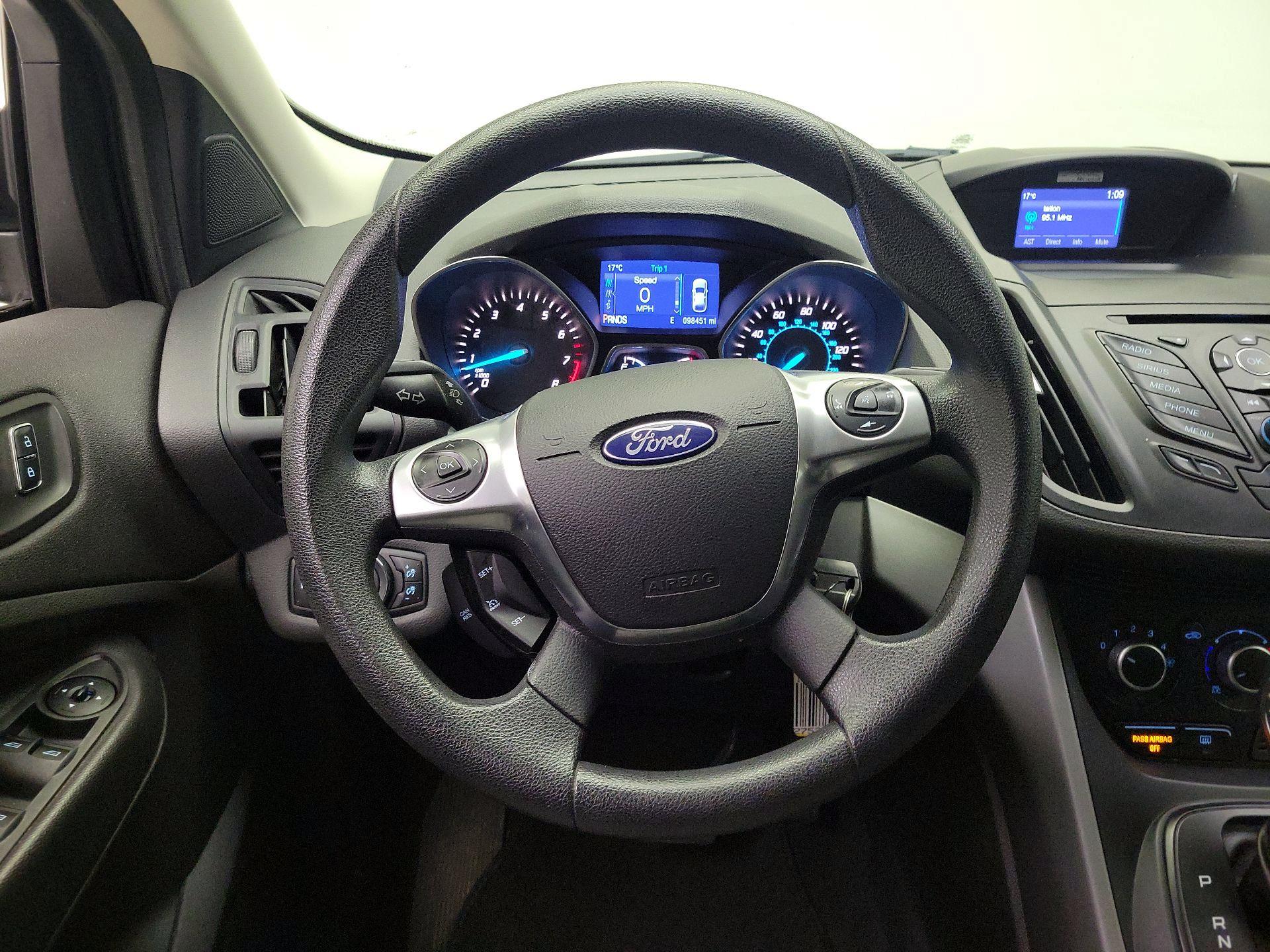 Thumbnail: 2015 Ford Escape - 10
