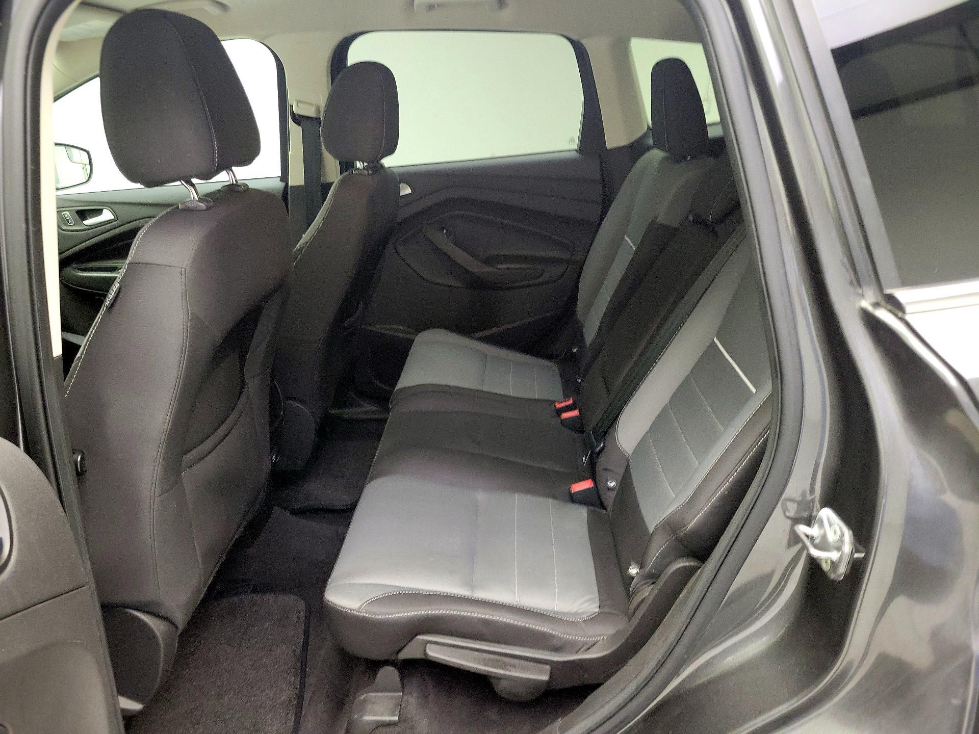 Thumbnail: 2015 Ford Escape - 19