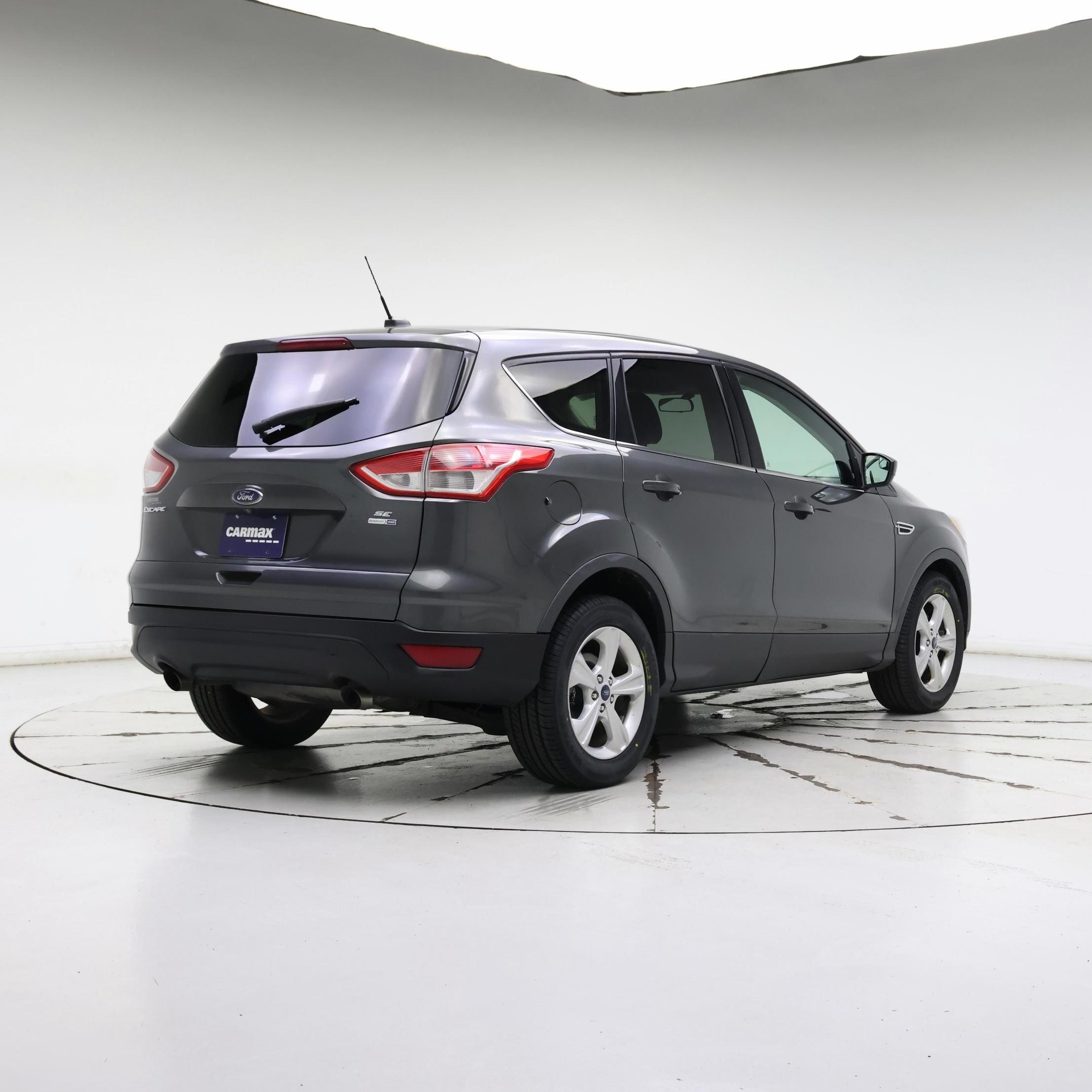 Thumbnail: 2015 Ford Escape - 8