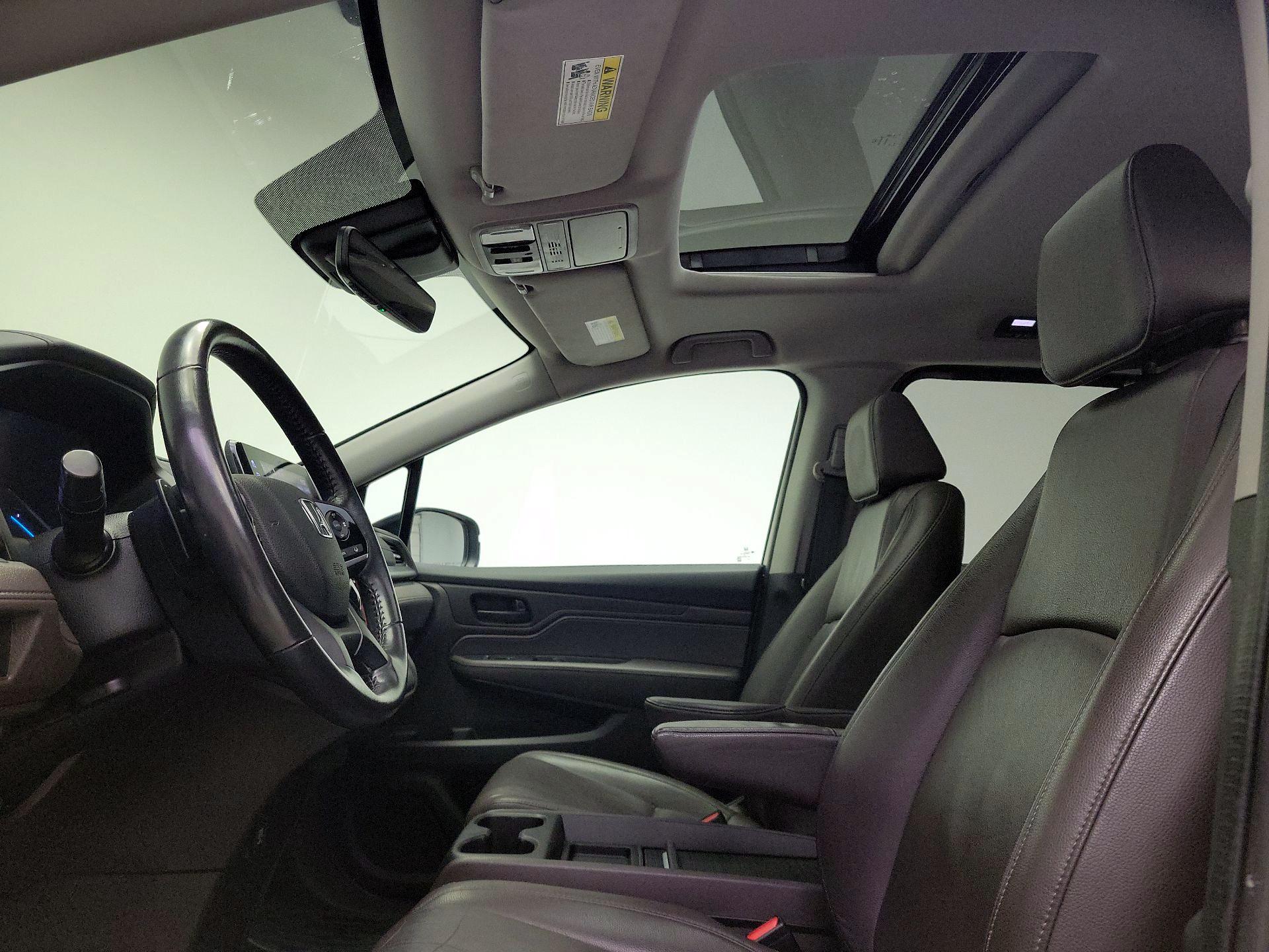 Thumbnail: 2019 Honda Odyssey - 19