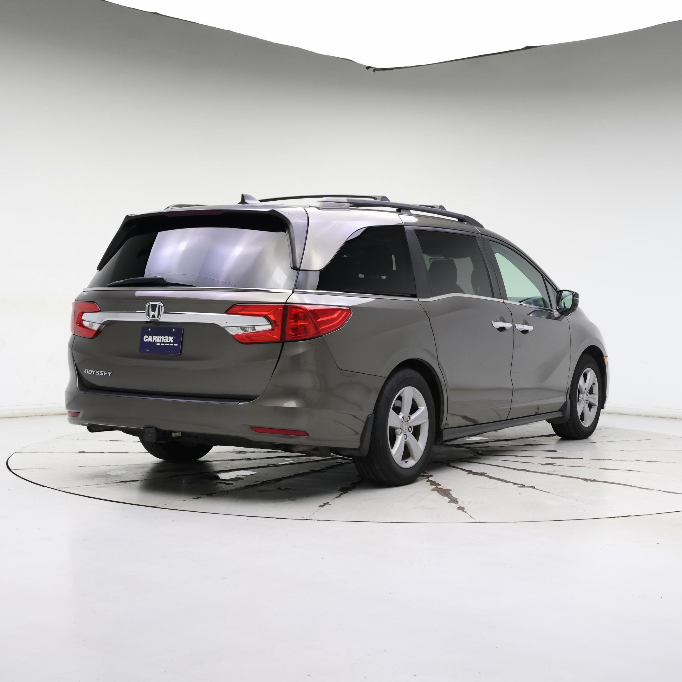 Thumbnail: 2019 Honda Odyssey - 8