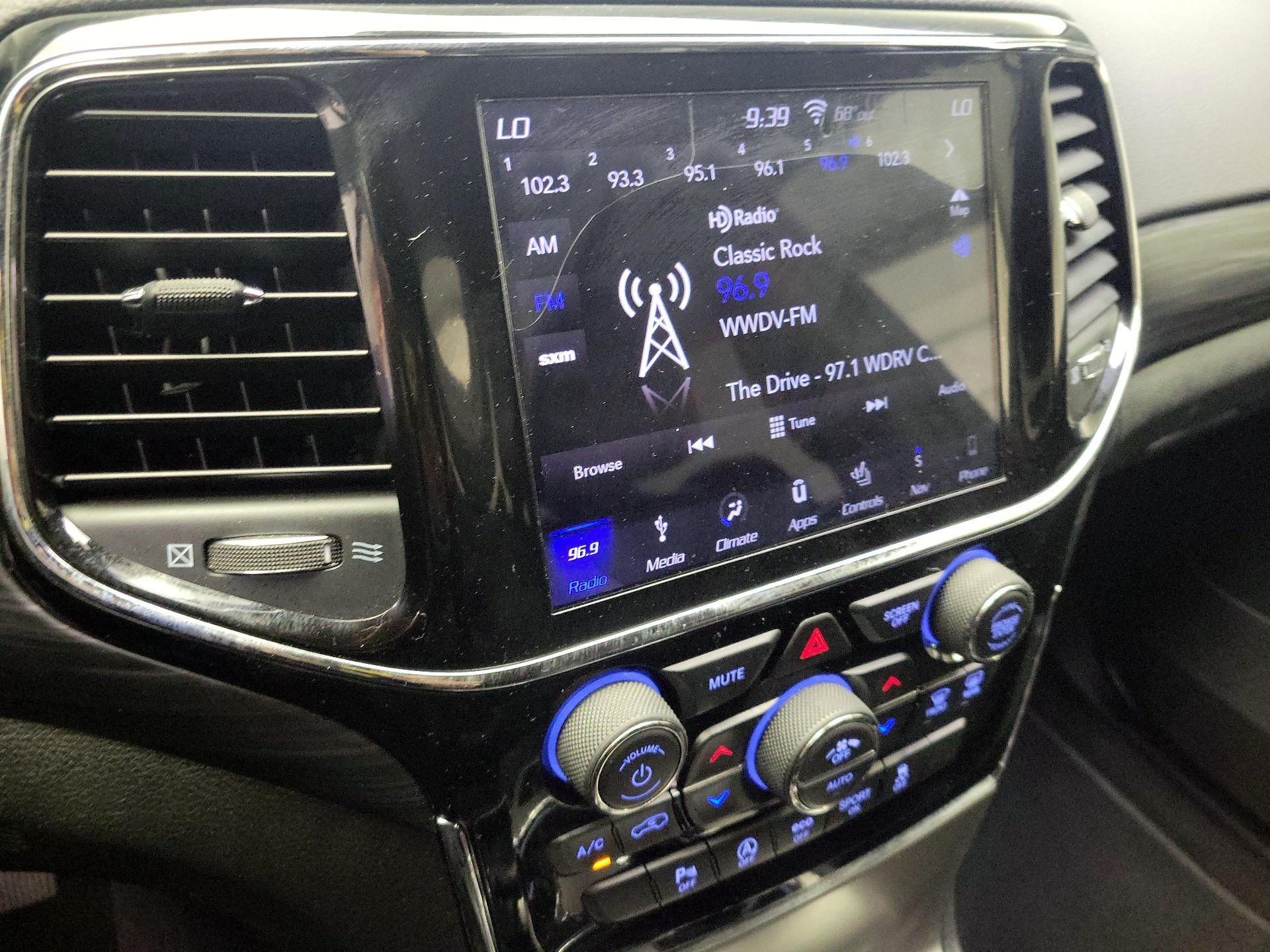 Thumbnail: 2019 Jeep Grand Cherokee - 16