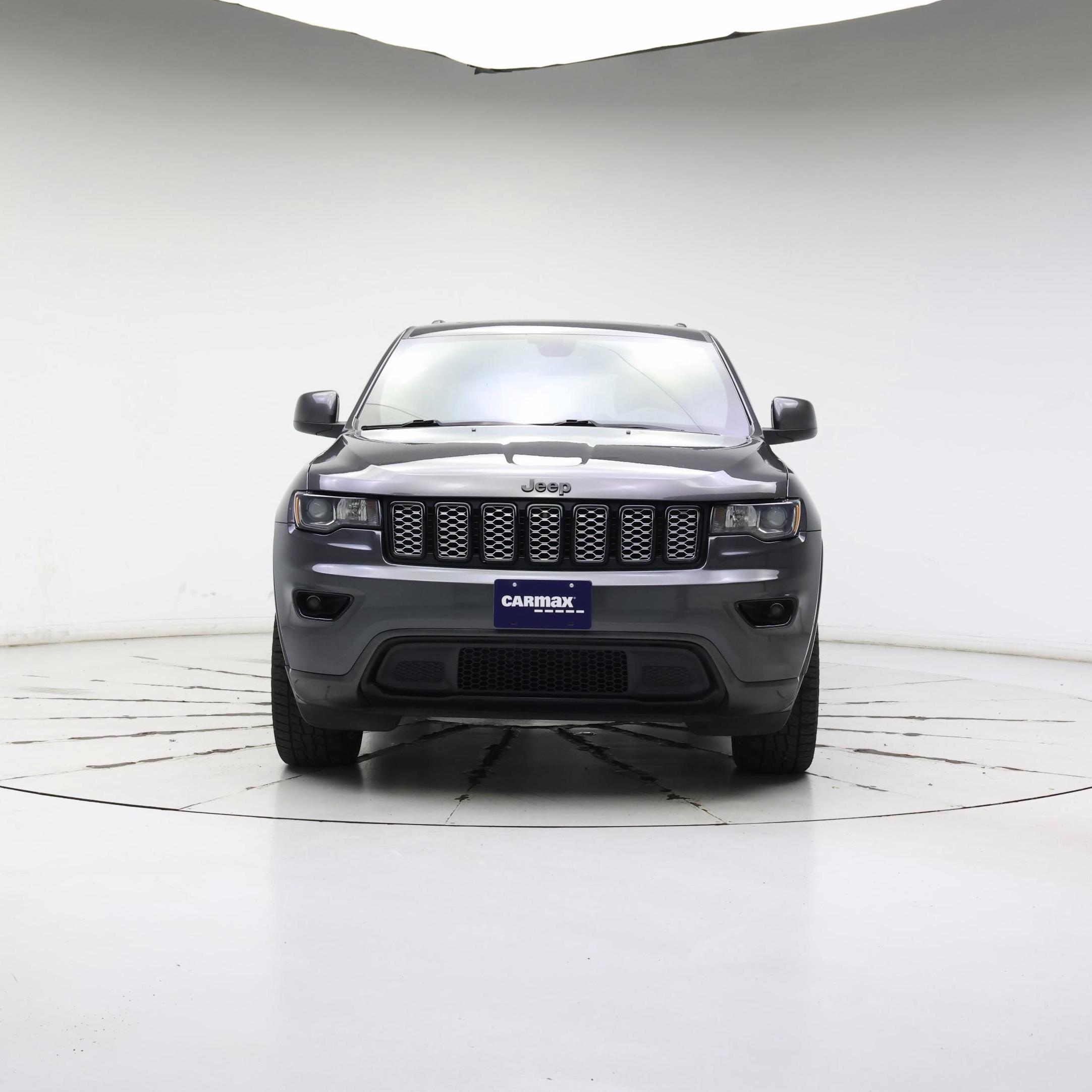 Thumbnail: 2019 Jeep Grand Cherokee - 5