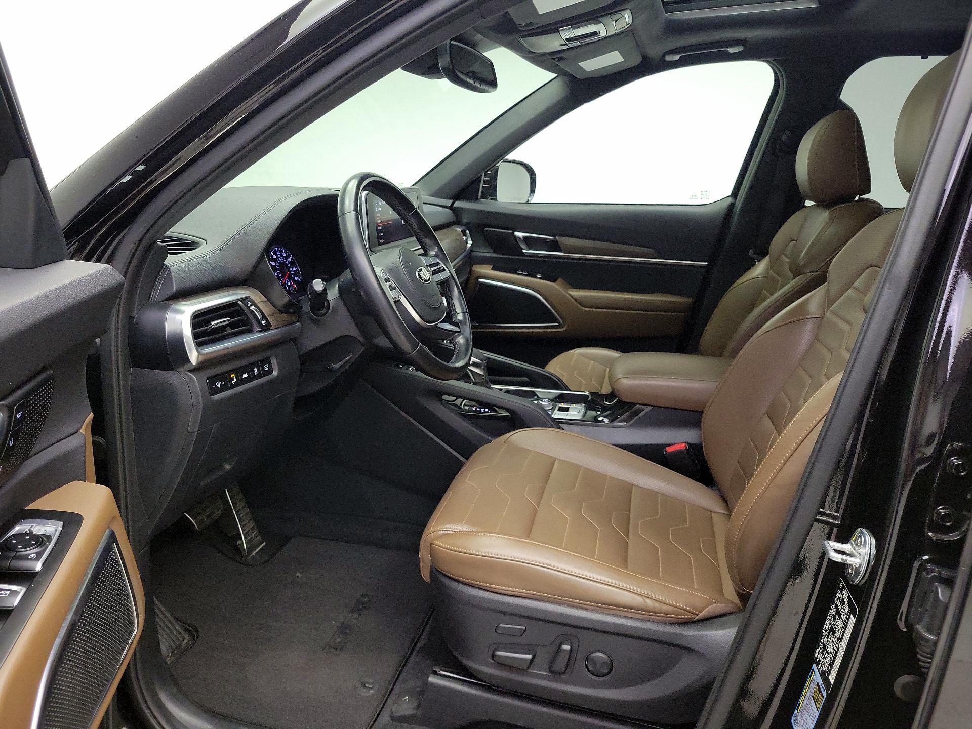 Thumbnail: 2021 Kia Telluride - 11
