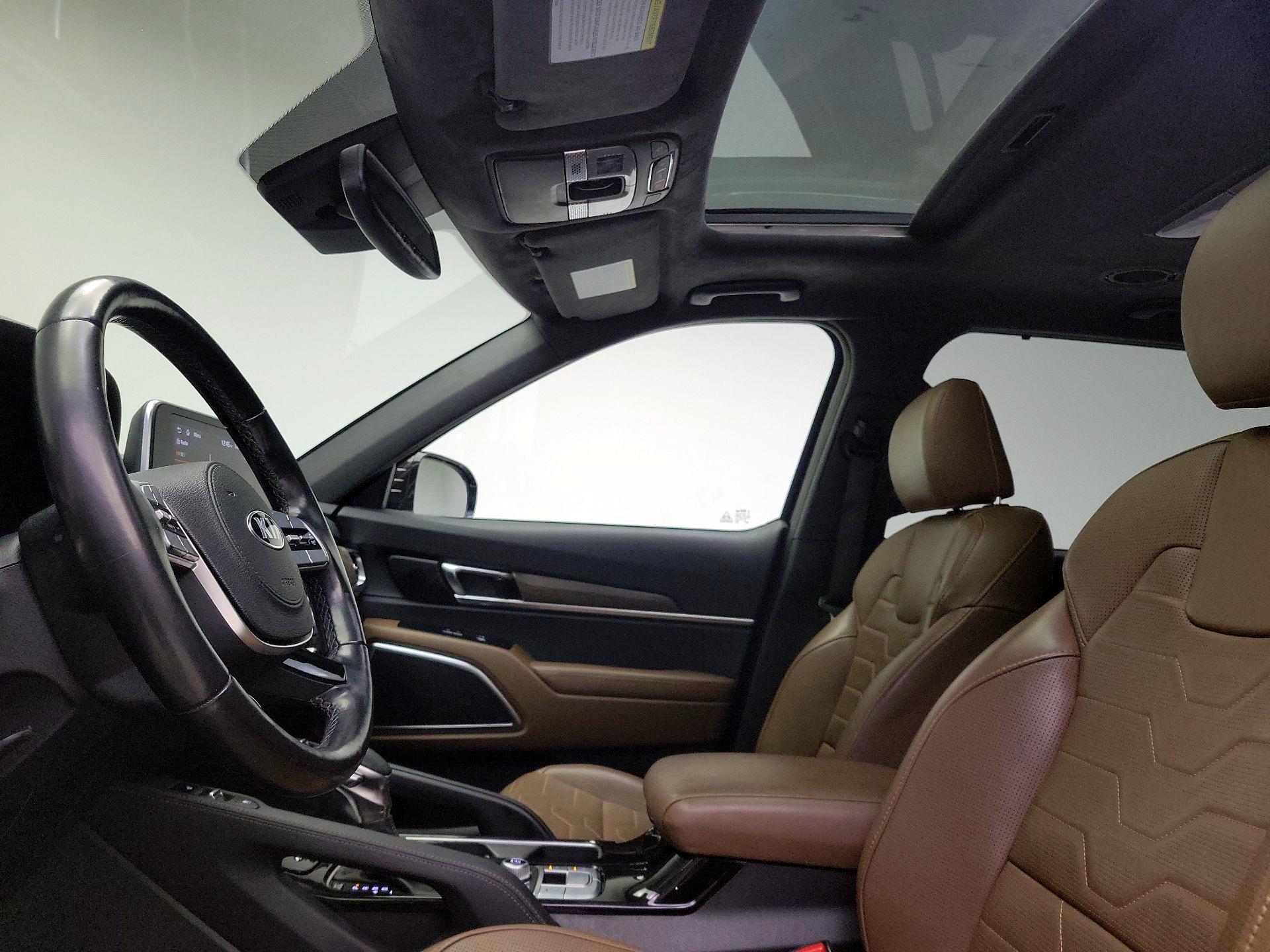 Thumbnail: 2021 Kia Telluride - 19
