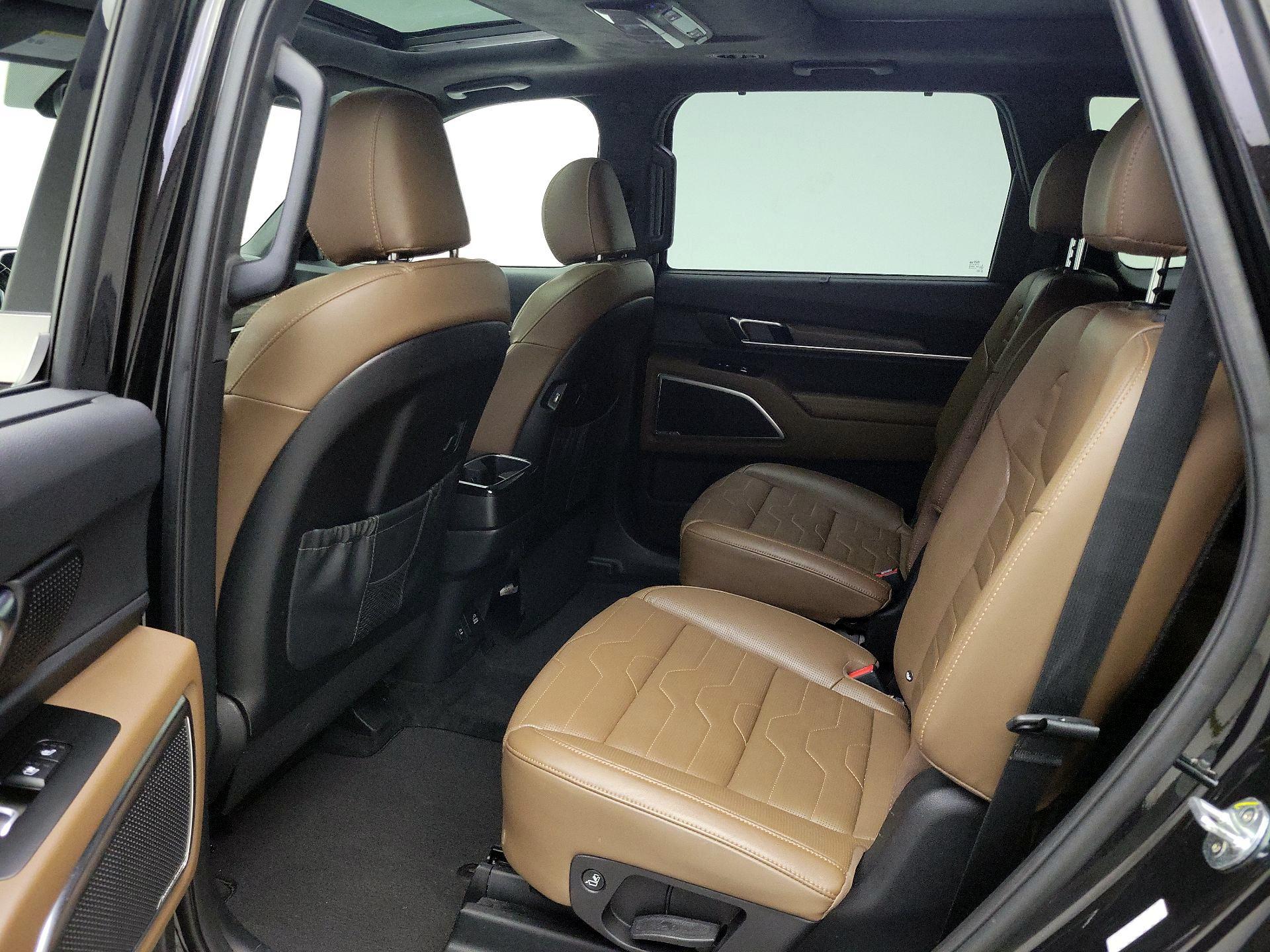 Thumbnail: 2021 Kia Telluride - 20