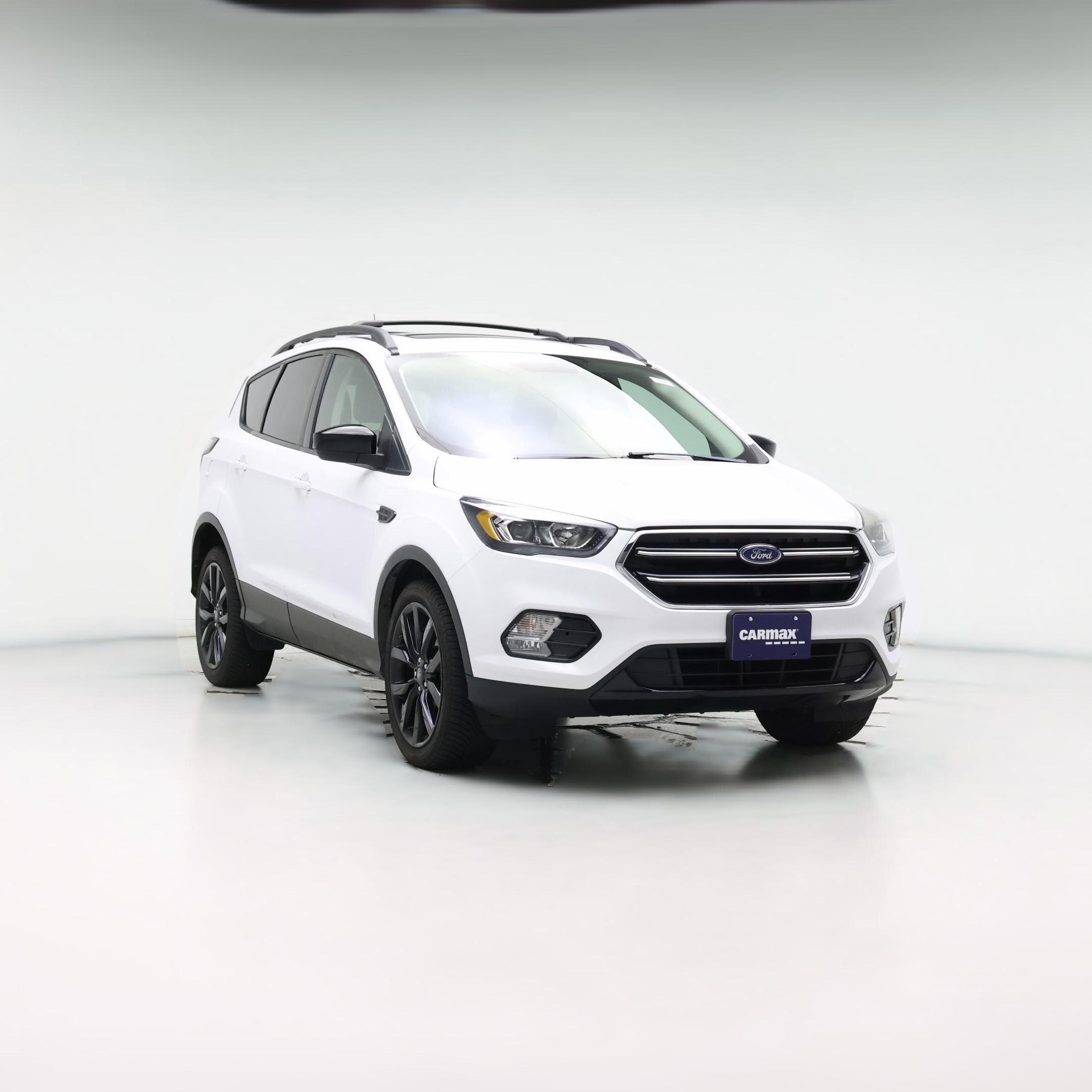 Thumbnail: 2018 Ford Escape - 1