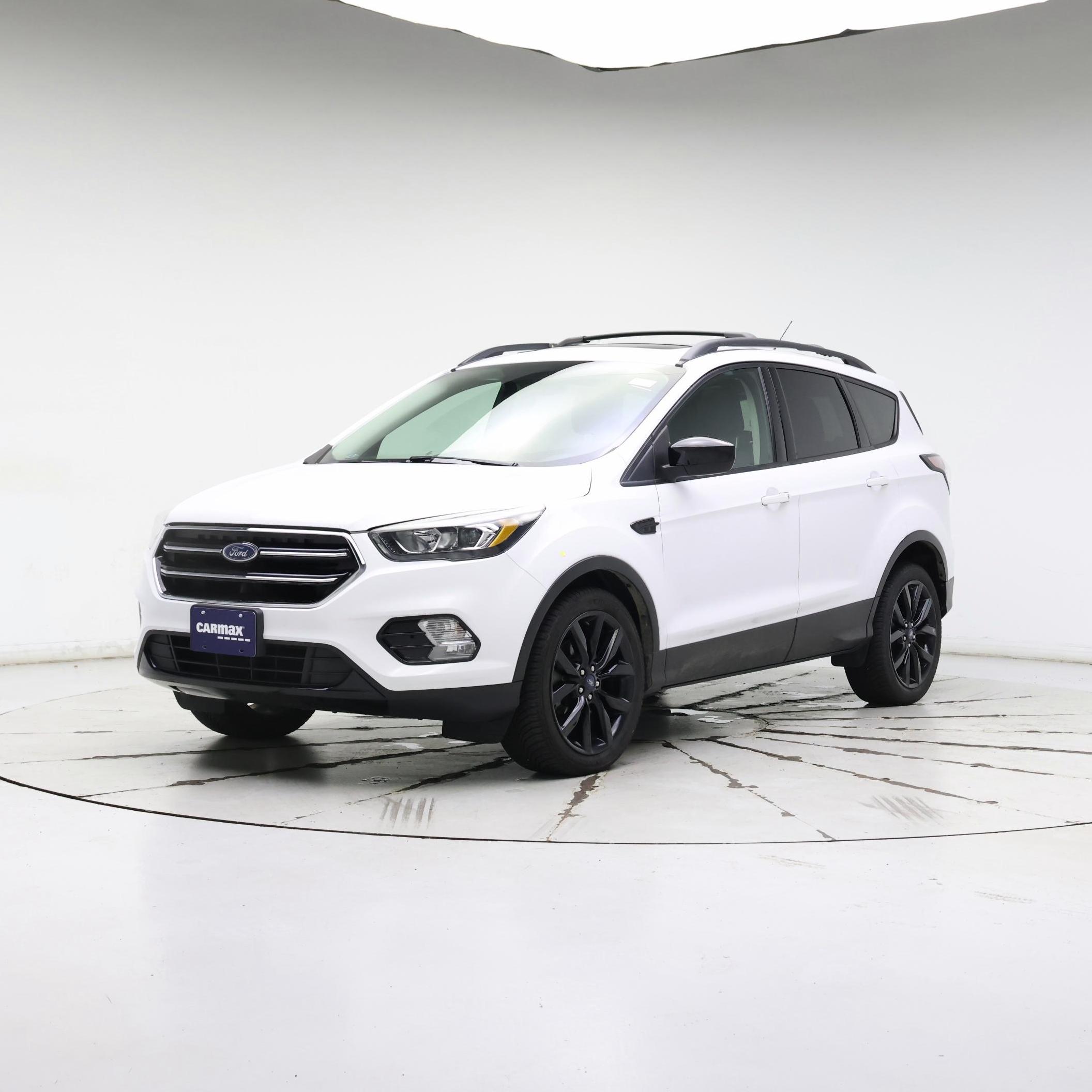 Thumbnail: 2018 Ford Escape - 4