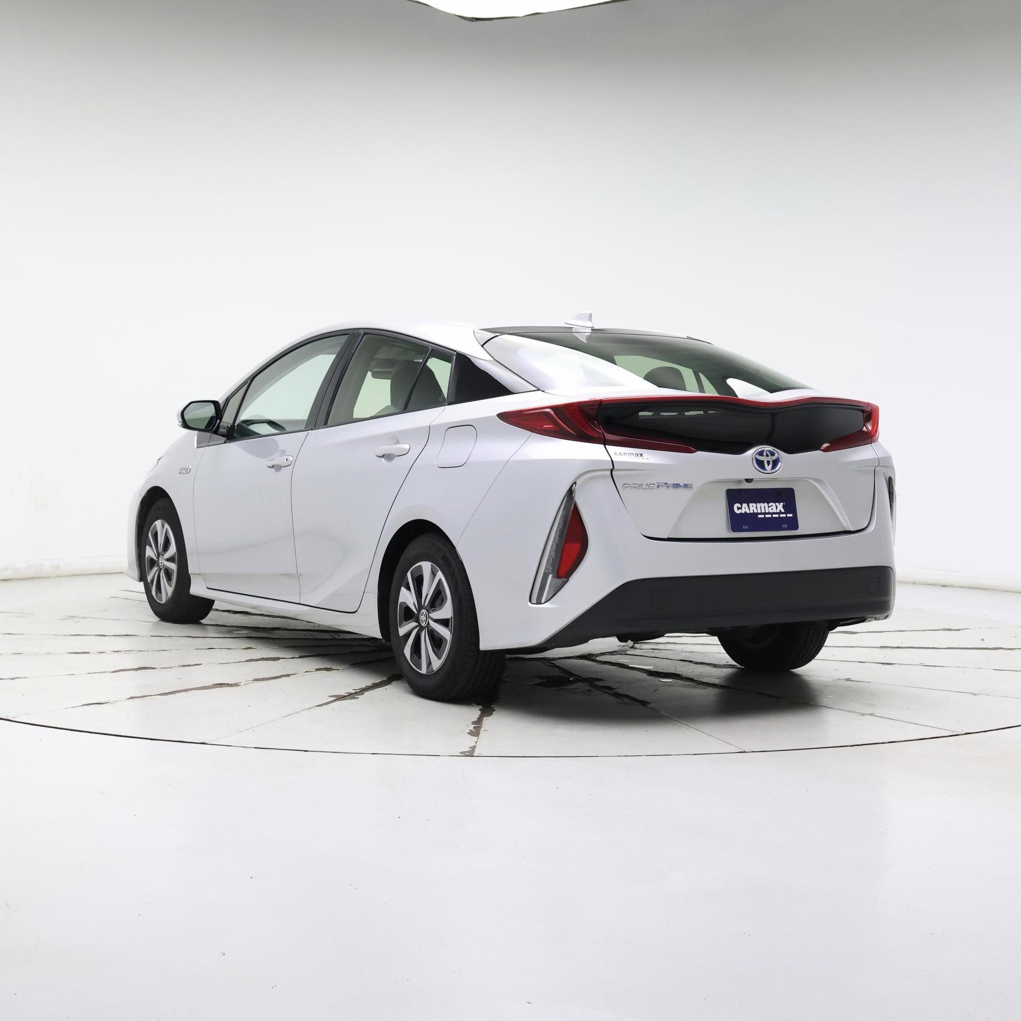 Thumbnail: 2017 Toyota Prius Prime - 2