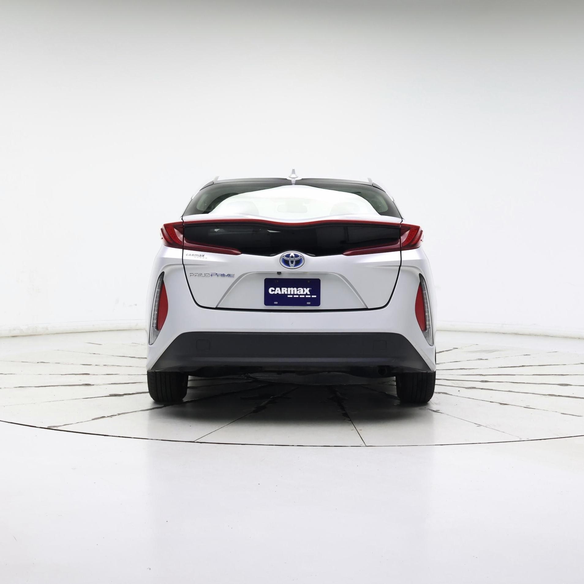Thumbnail: 2017 Toyota Prius Prime - 6